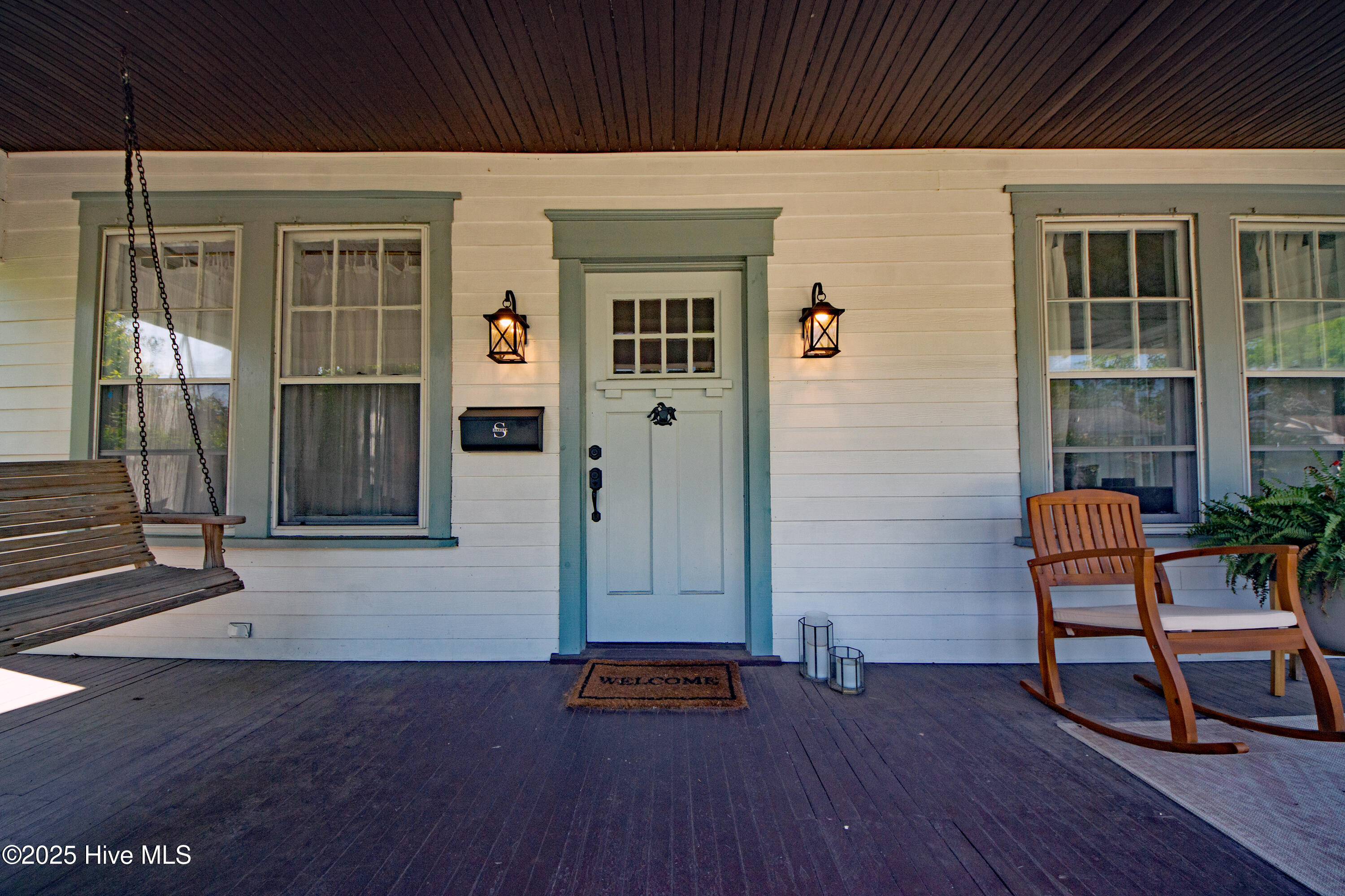 1402 Grace Street Property Photo 3