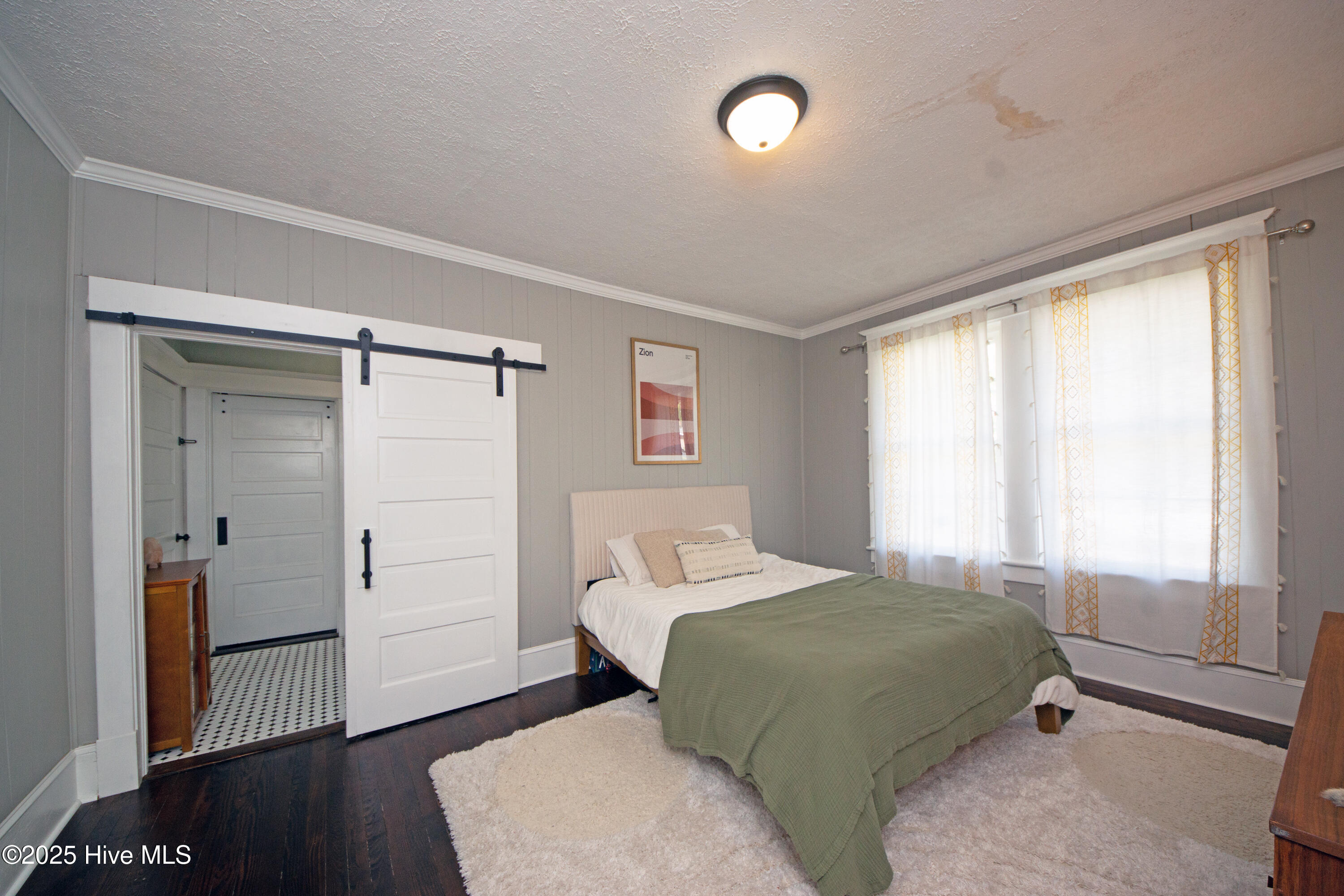1402 Grace Street Property Photo 28
