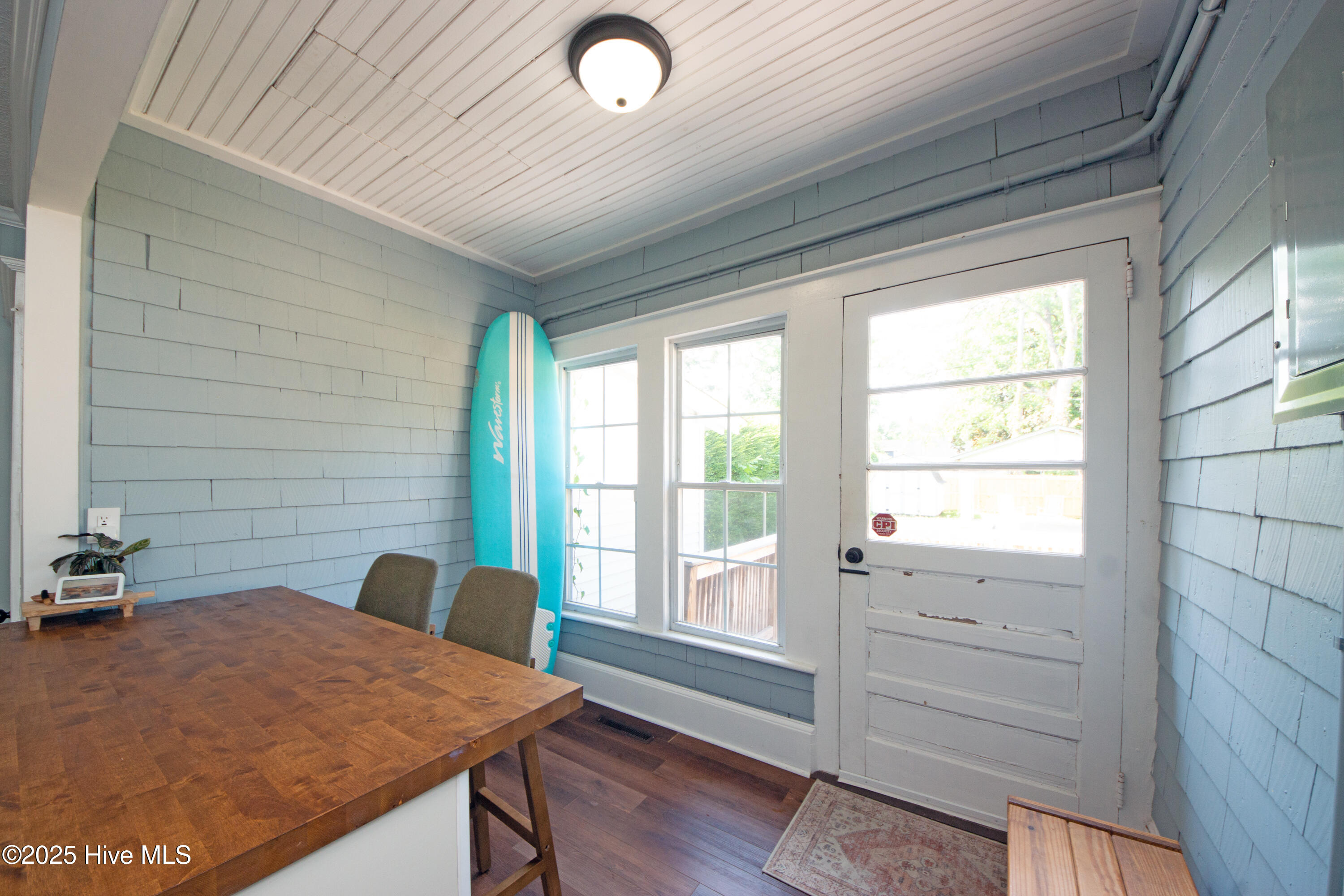 1402 Grace Street Property Photo 36