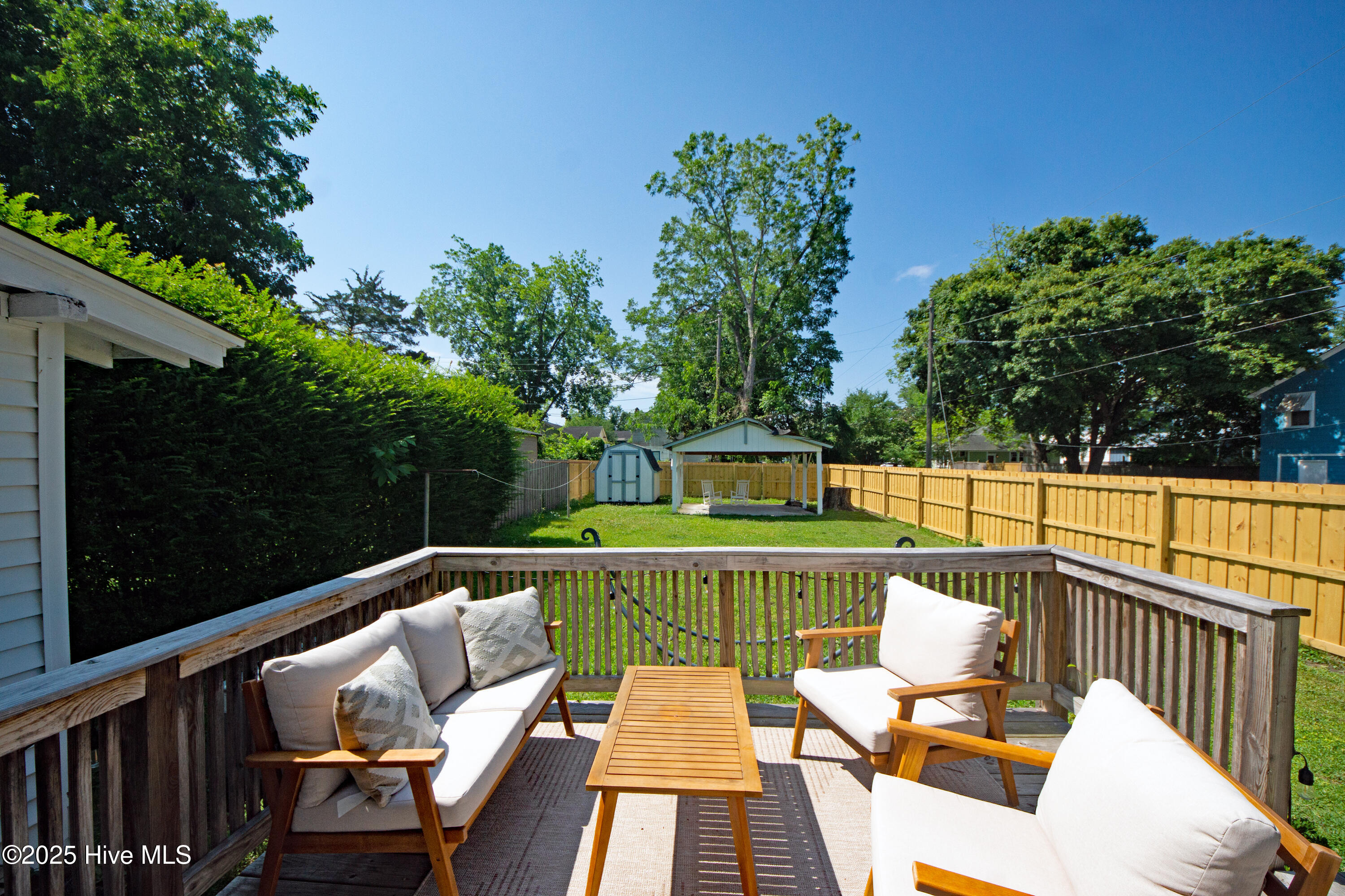 1402 Grace Street Property Photo 40