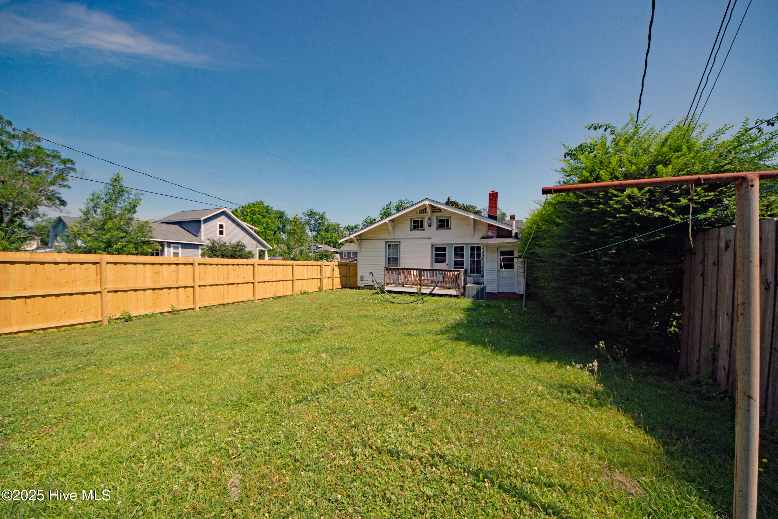 1402 Grace Street Property Photo 44