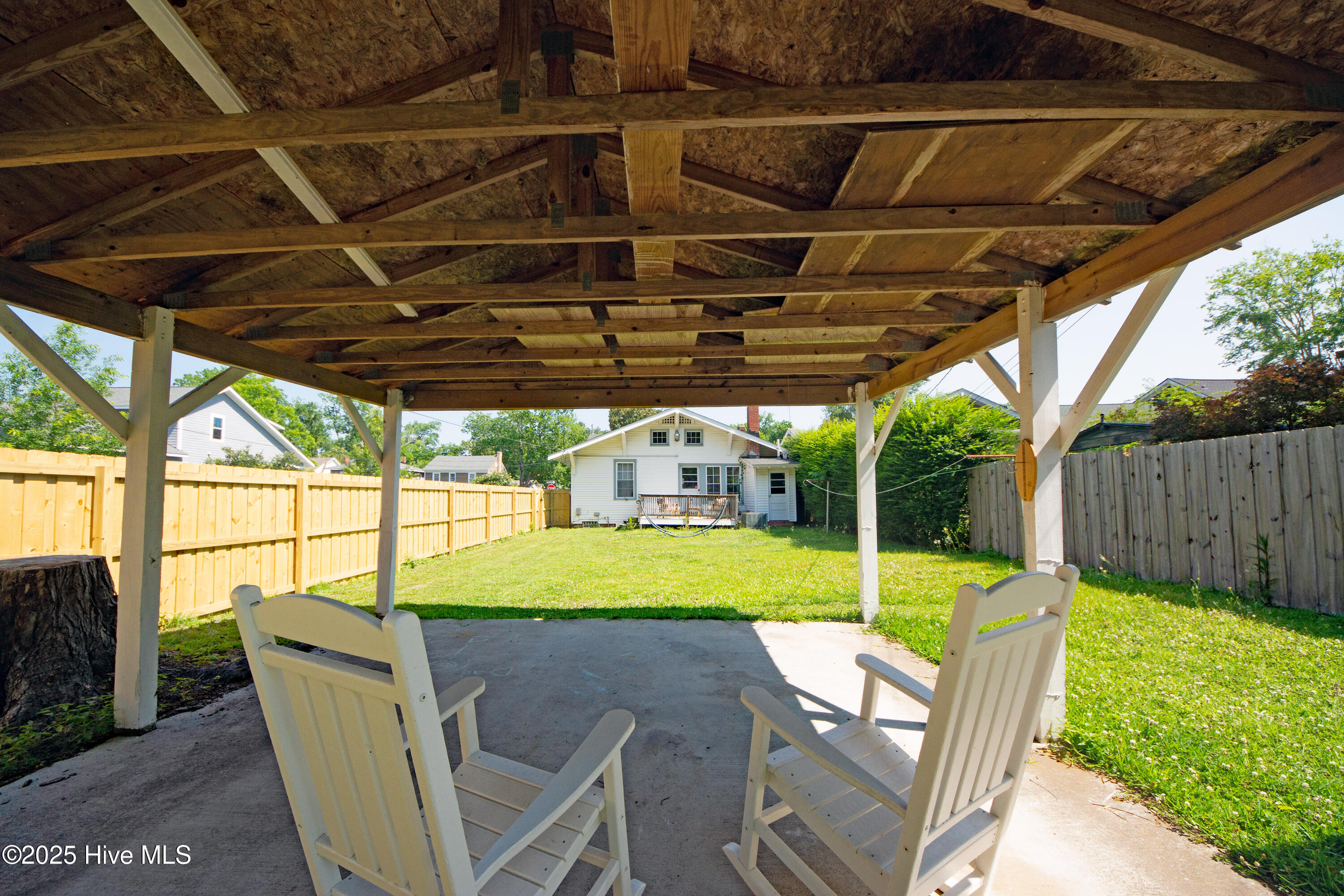 1402 Grace Street Property Photo 48