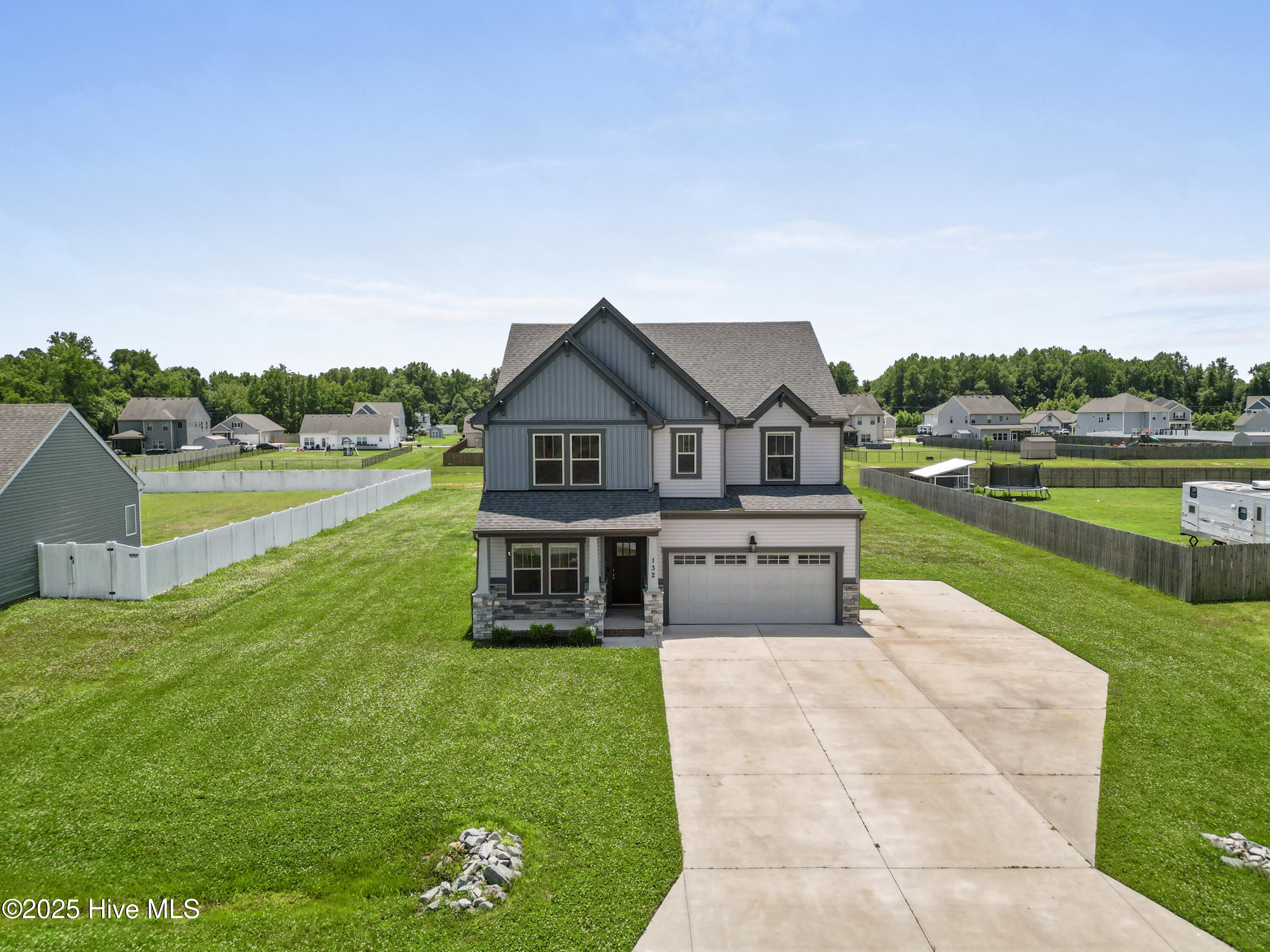 132 Mill Run Property Photo 1