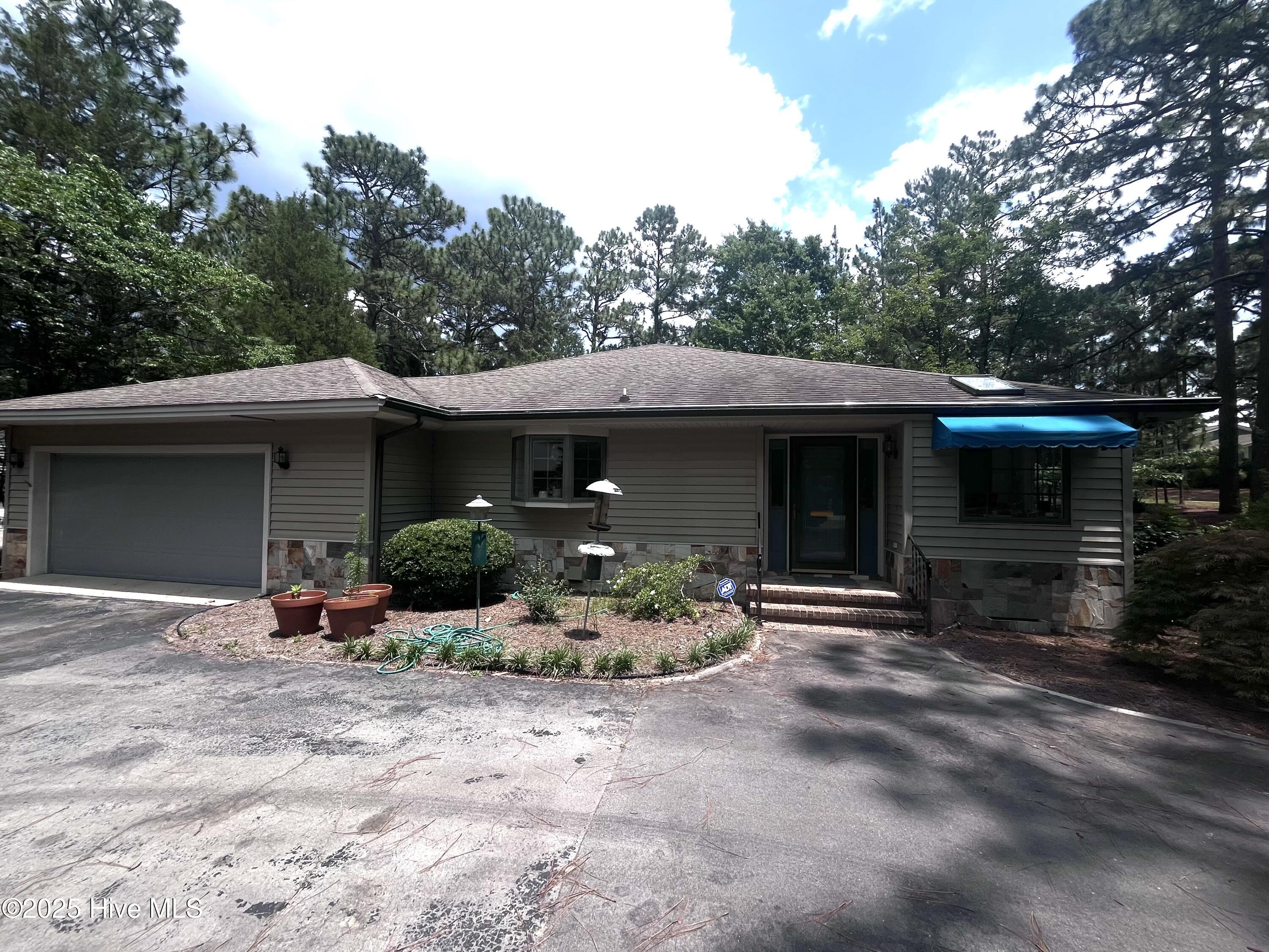 105 Longleaf Road Property Photo 1