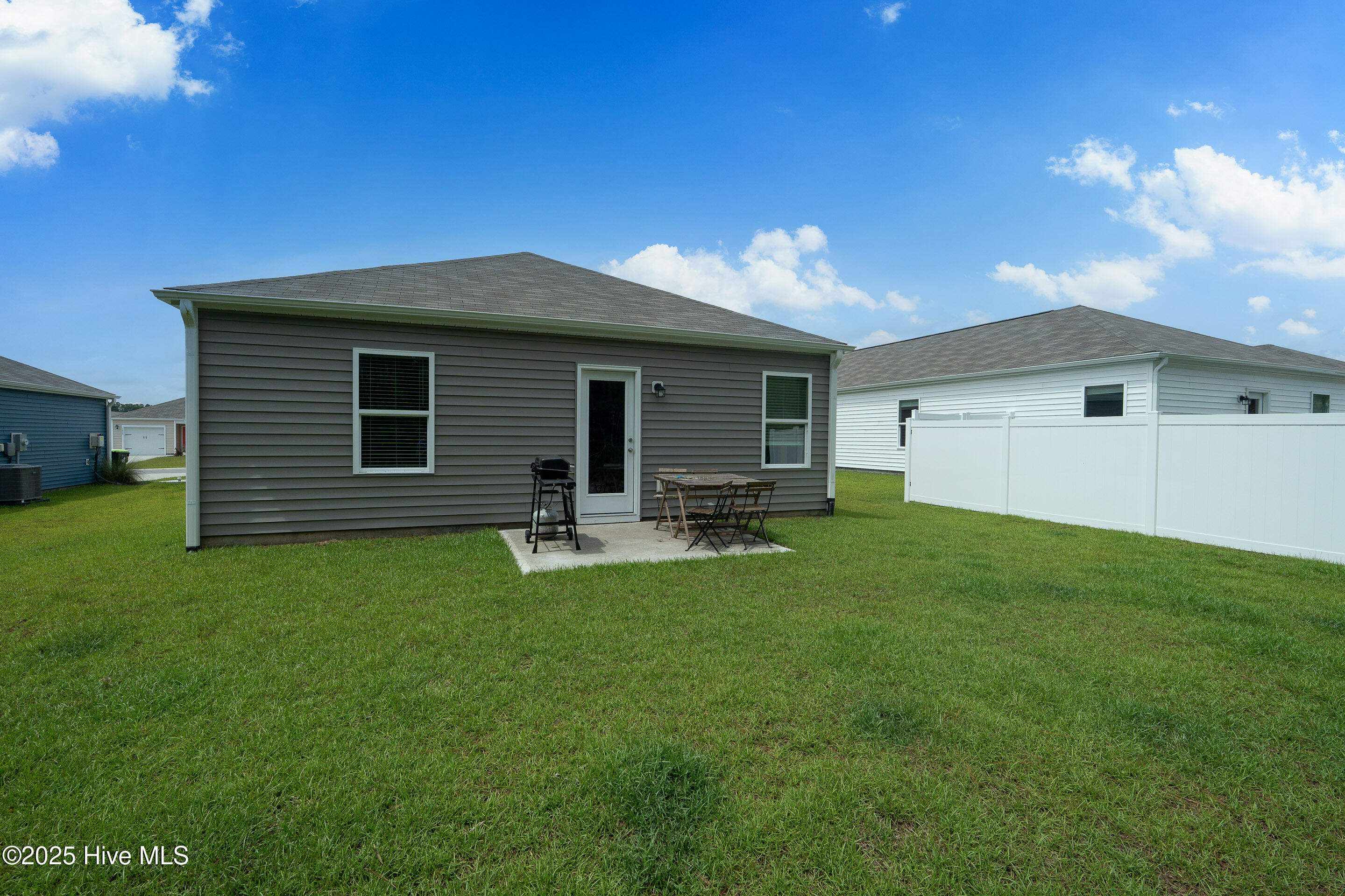 1808 Willowtree Court Property Photo 21