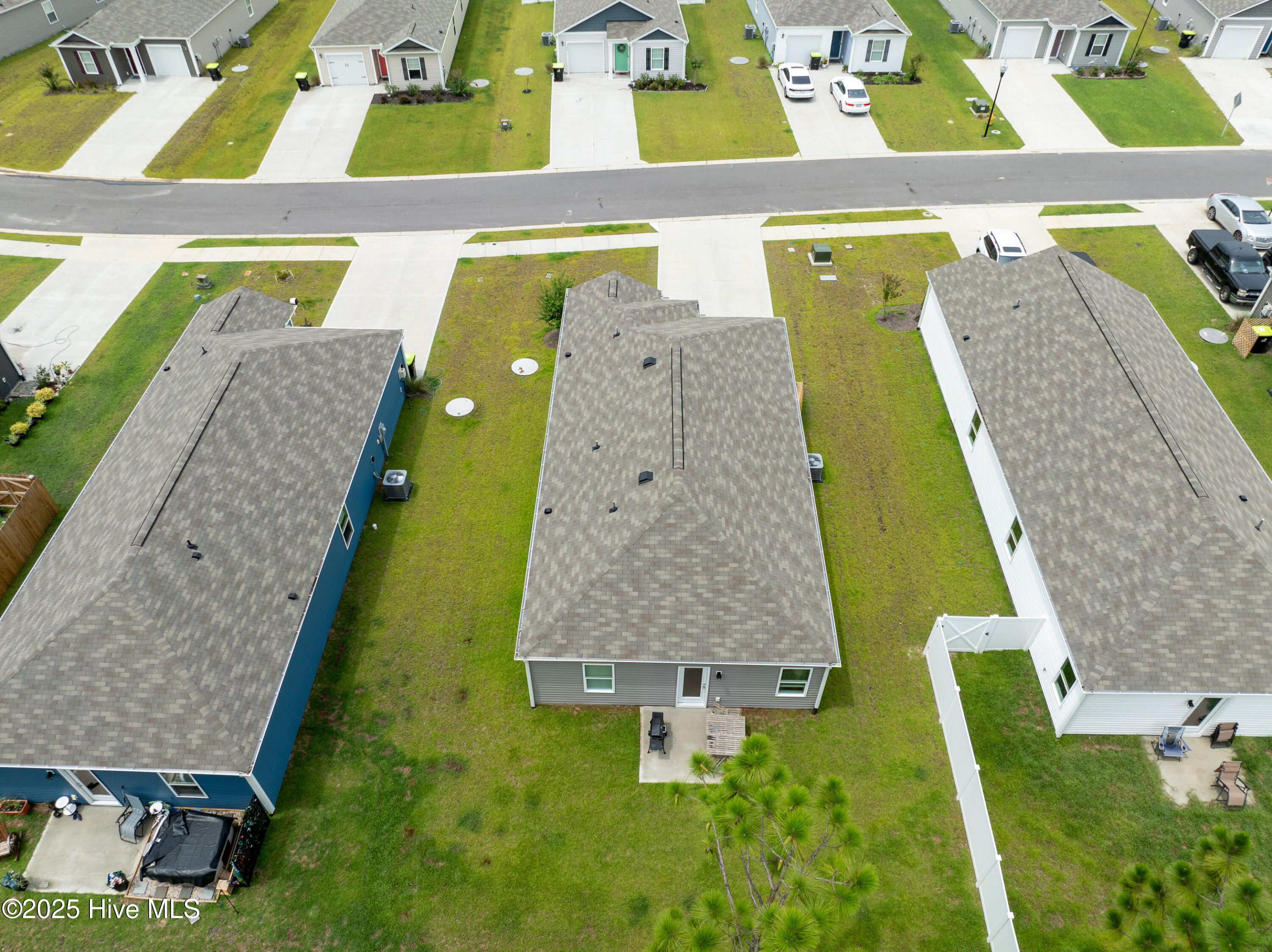 1808 Willowtree Court Property Photo 25