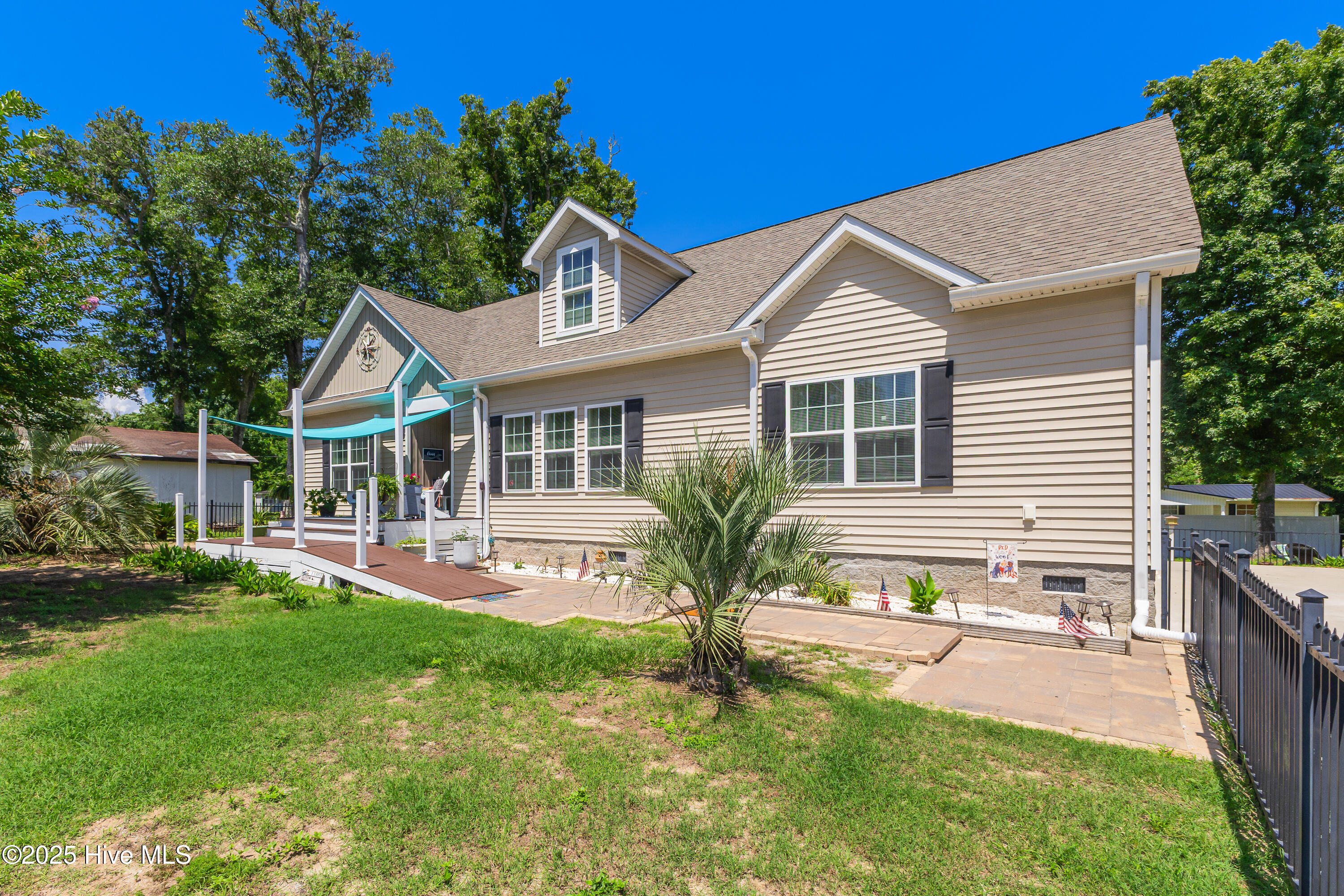 4054 Owl Lane Property Photo 1
