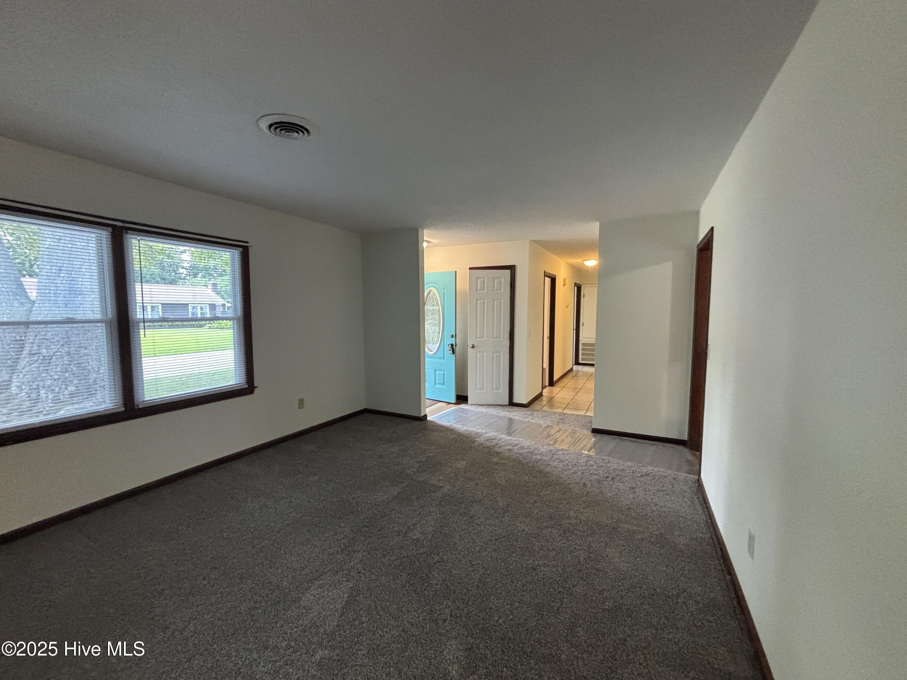 229 Southgate Road Property Photo 3