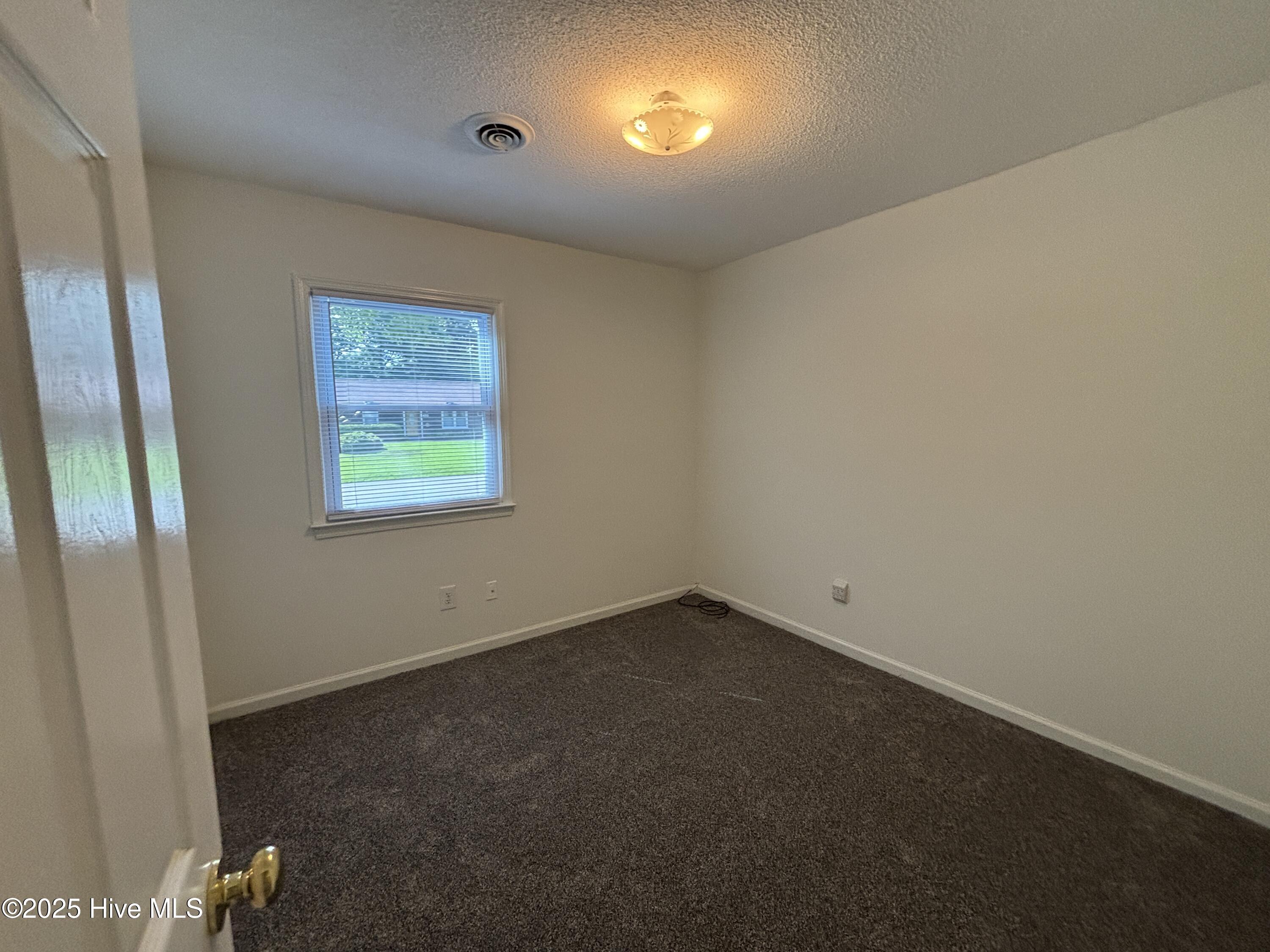 229 Southgate Road Property Photo 11