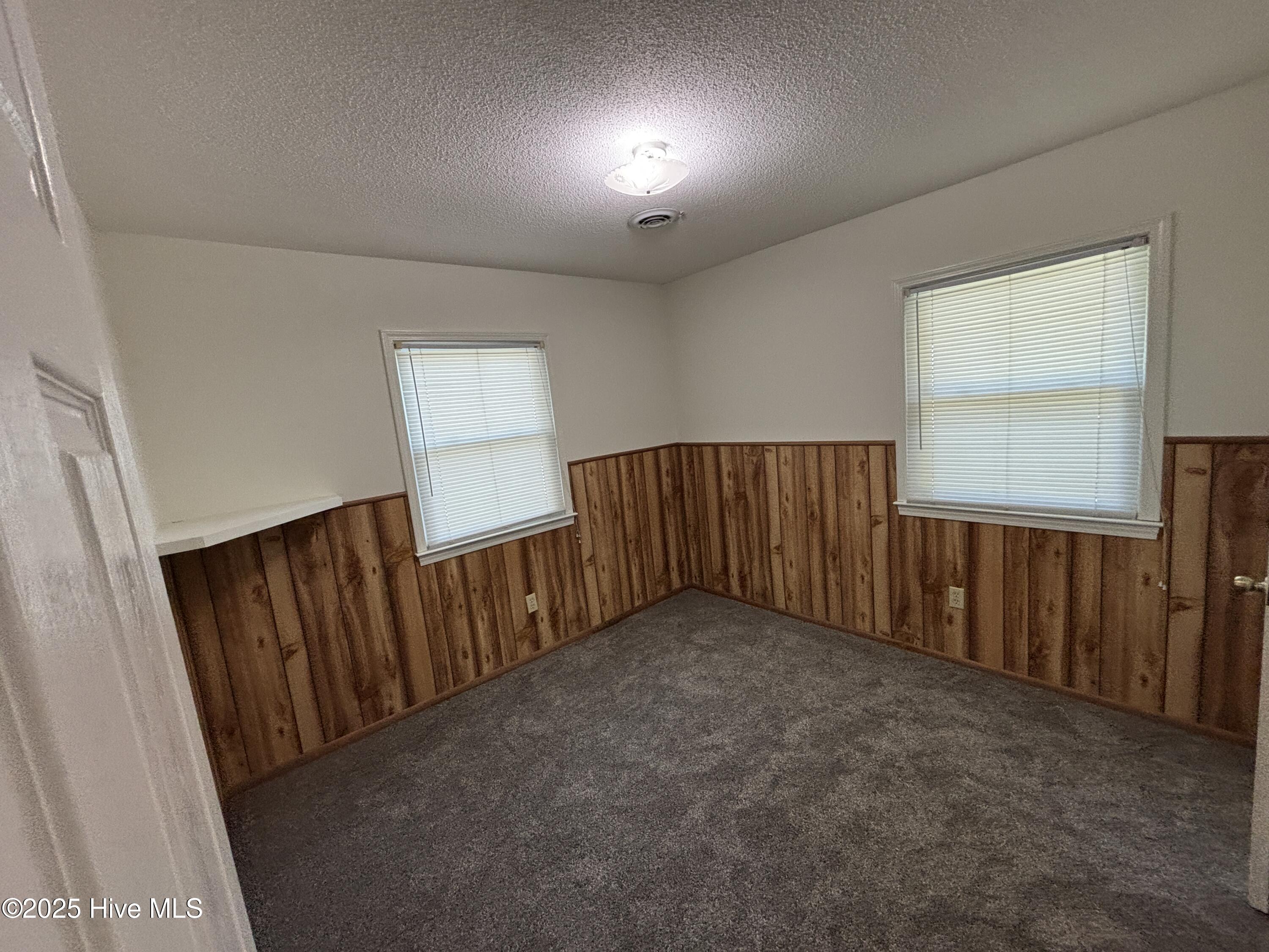 229 Southgate Road Property Photo 12