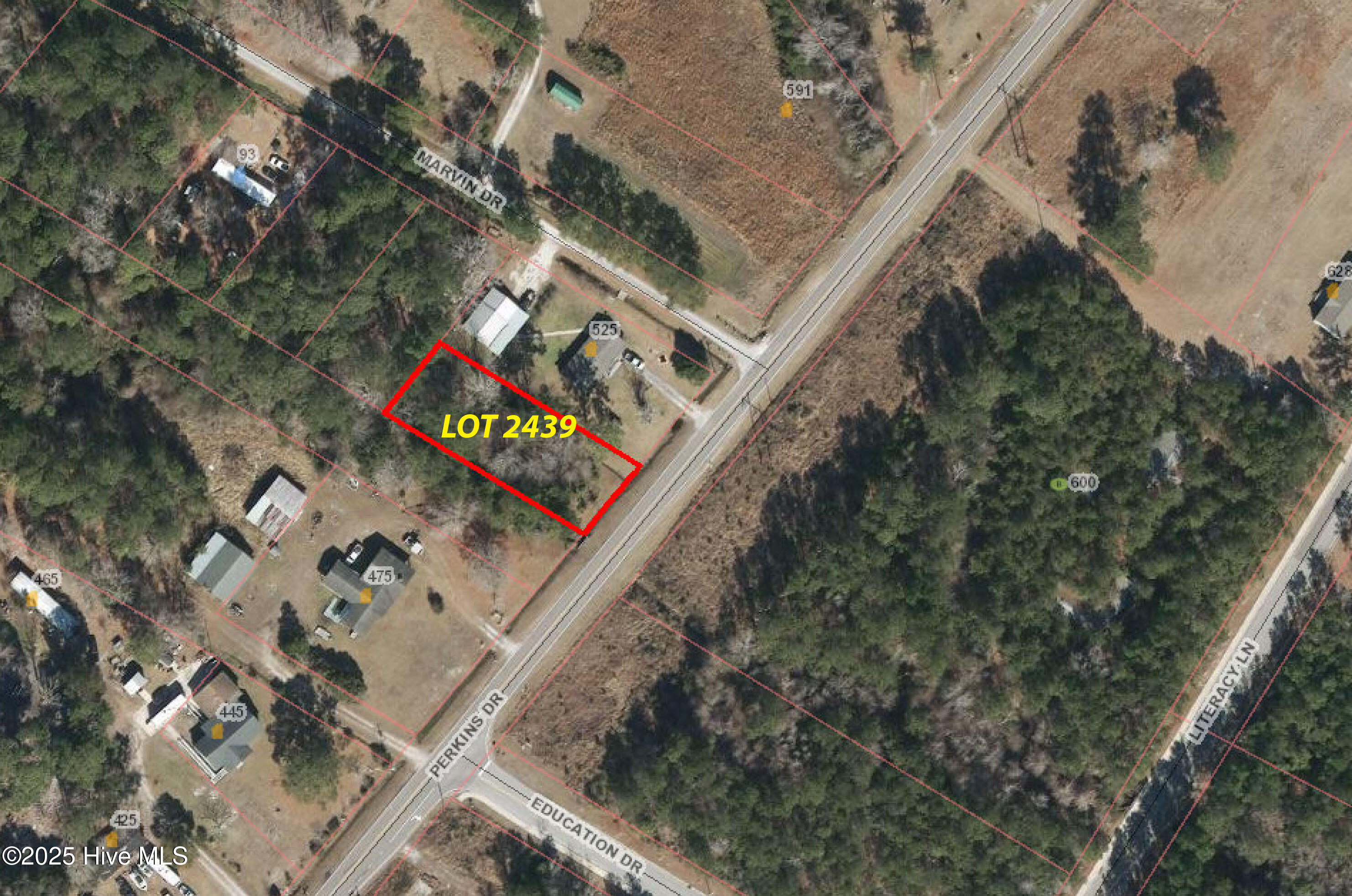 2439 Perkins Dr Property Photo 1