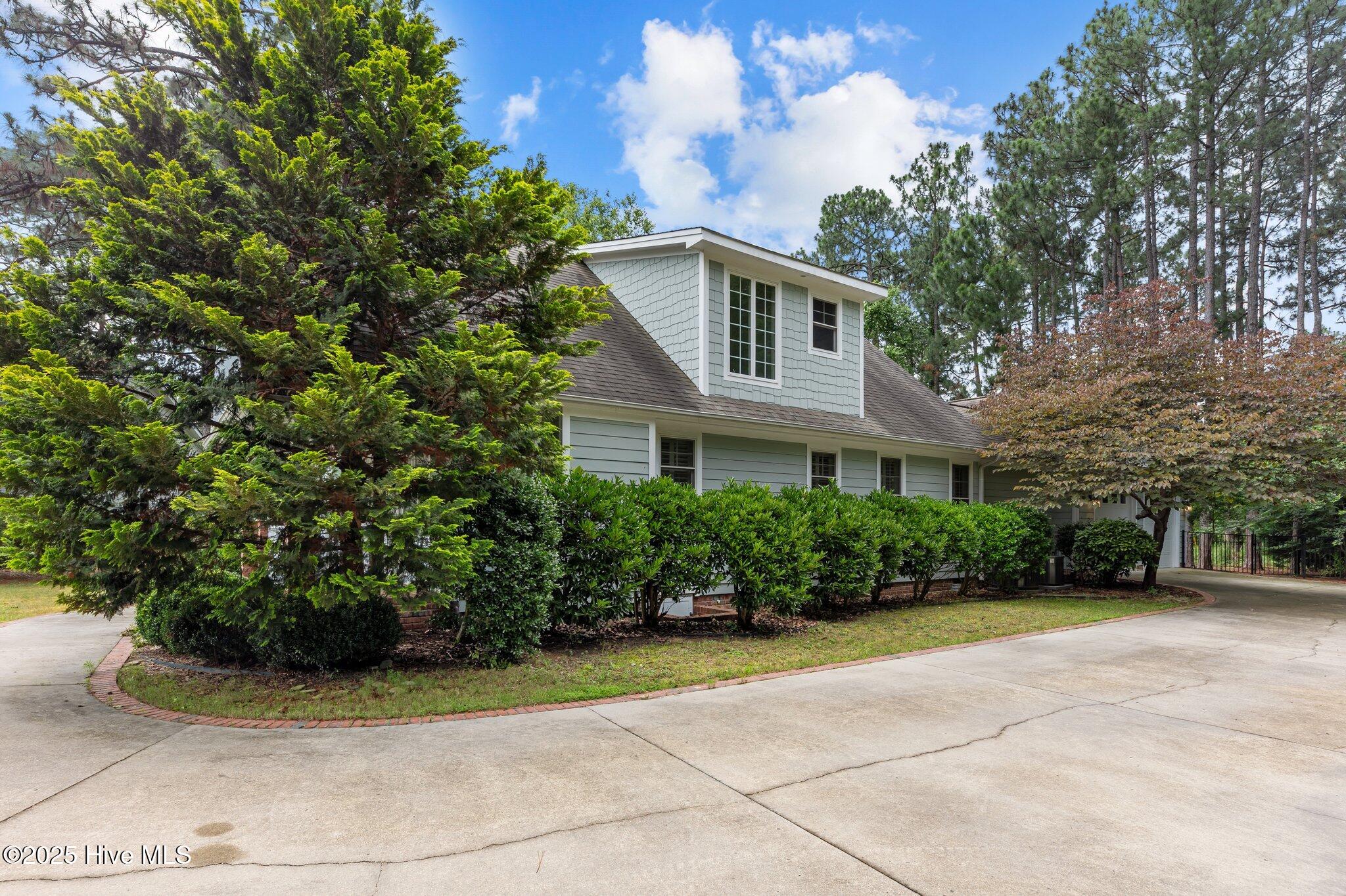 30 Deacon Palmer Place Property Photo 6