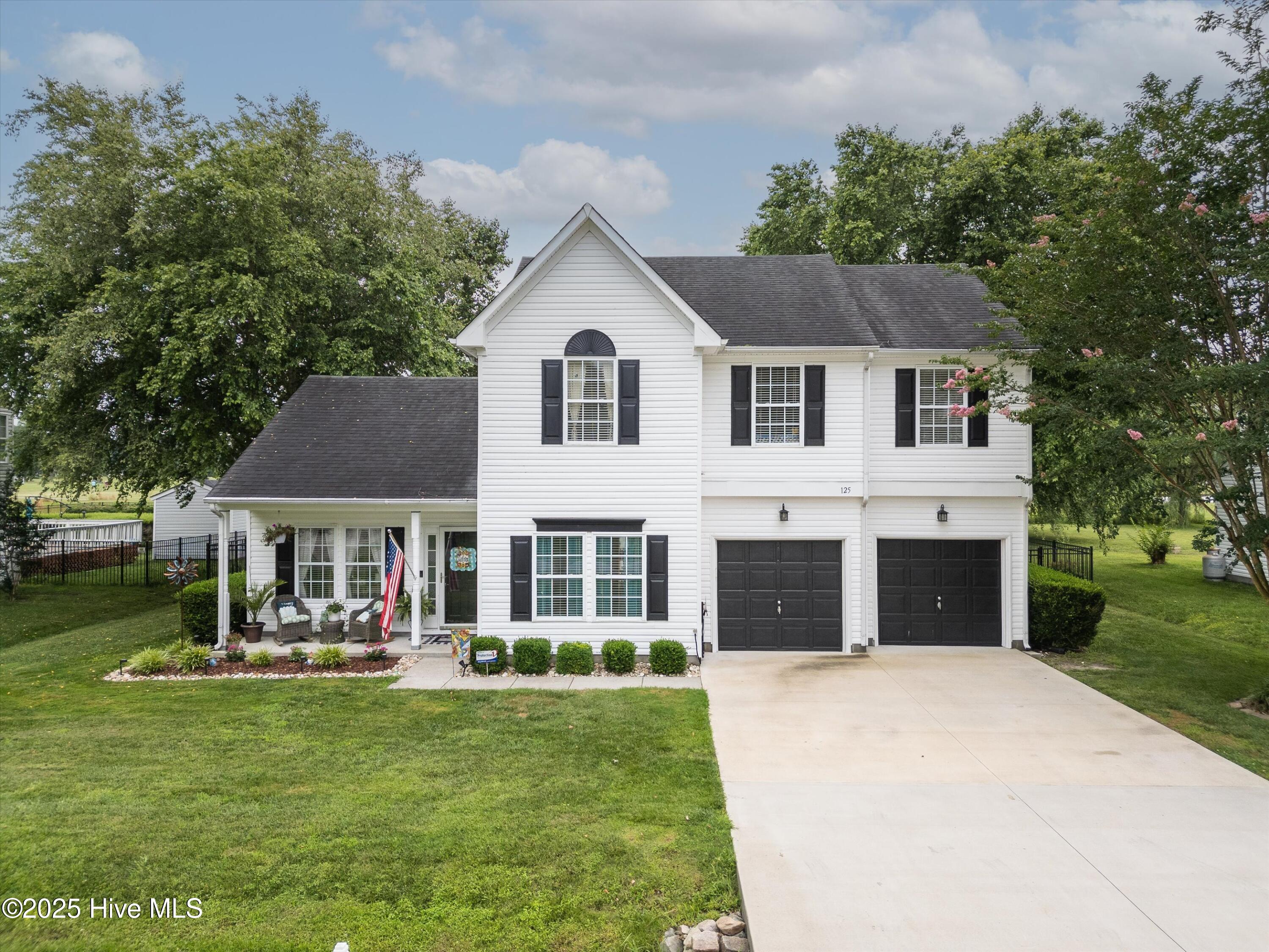 125 Green View Road Property Photo 1