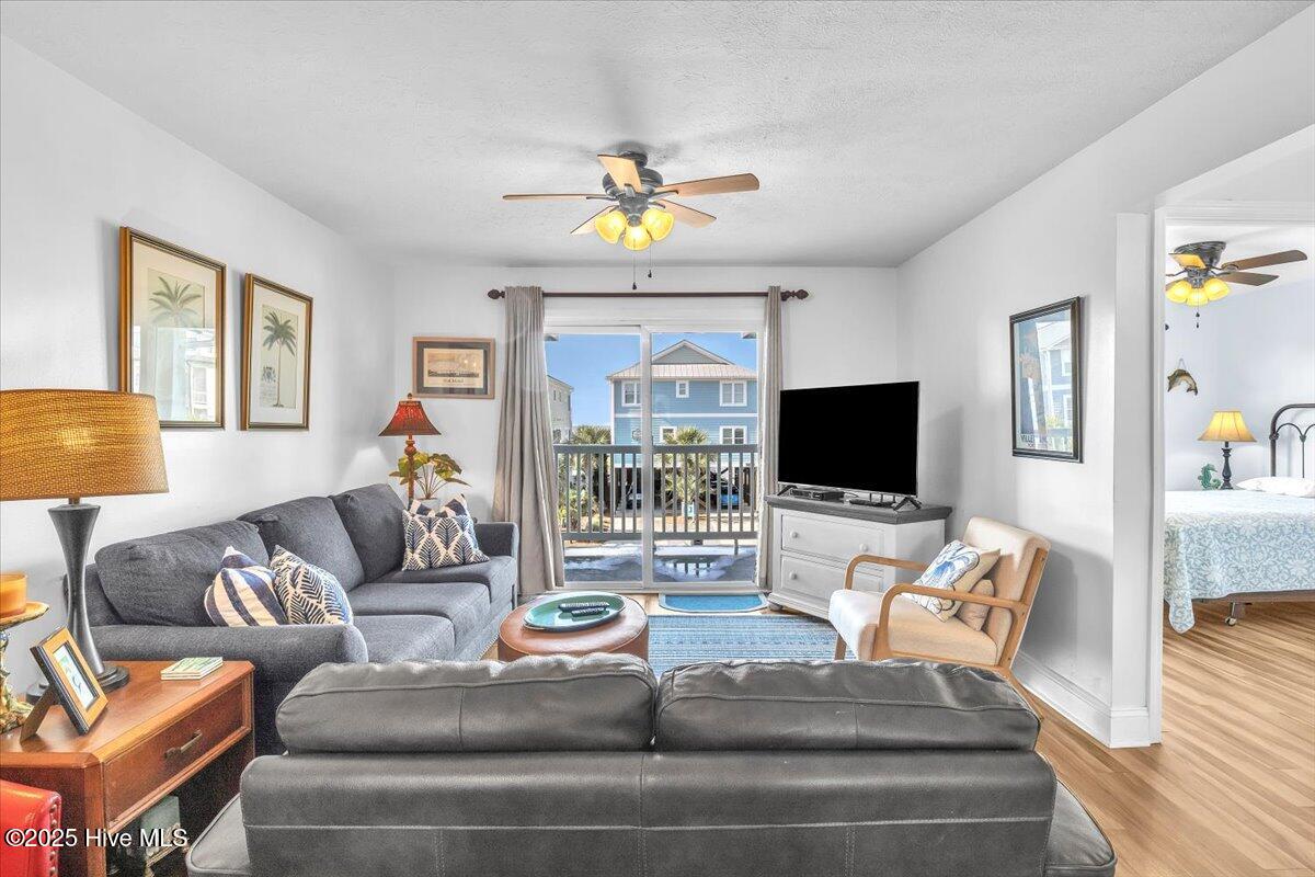2714 W Beach Drive # 106 Property Photo 10