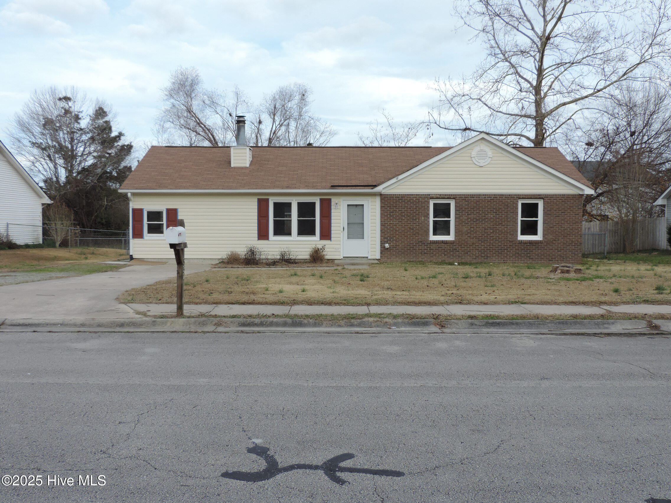 337 Lee Drive Property Photo 1