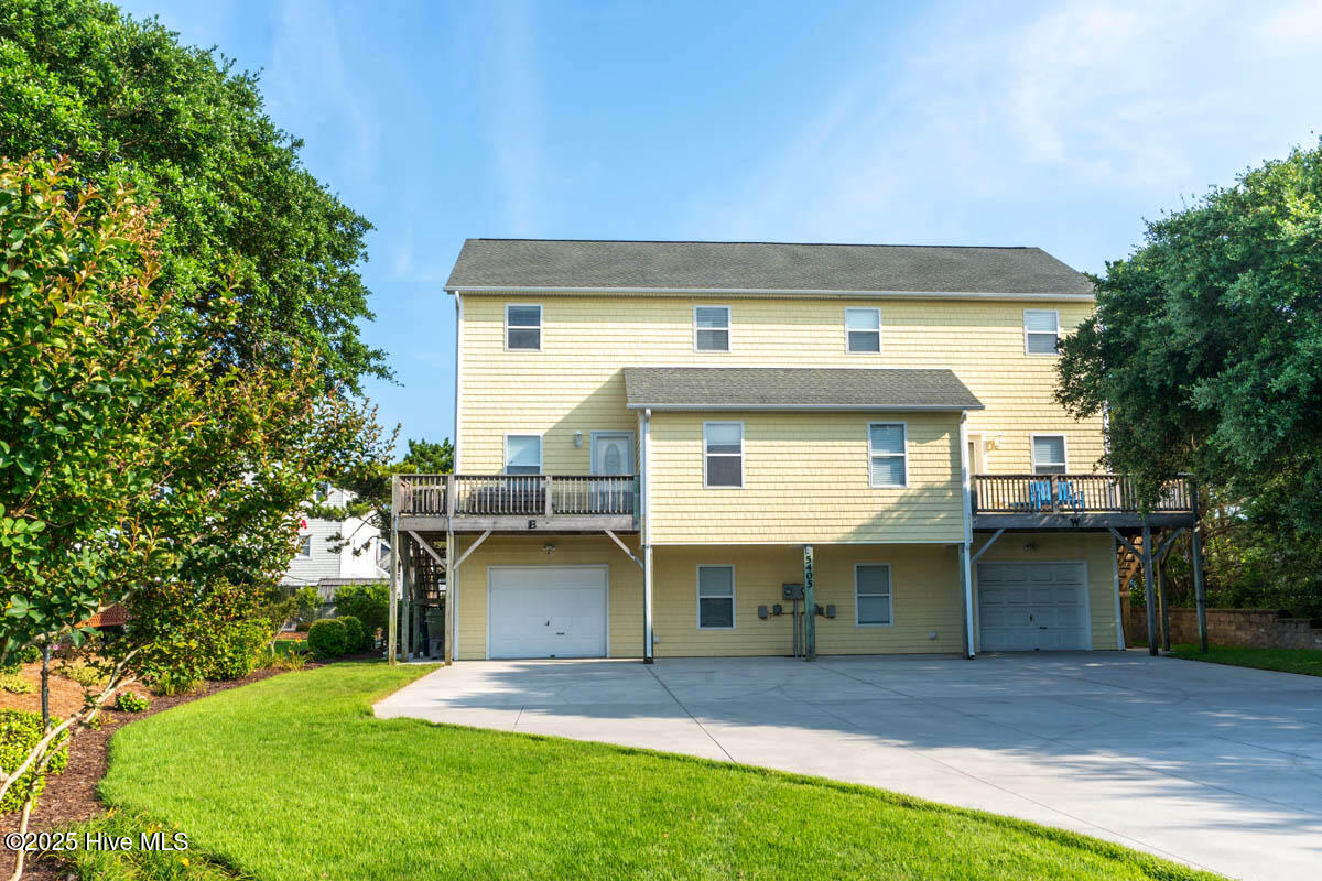 5405 Emerald Drive E Property Photo 58