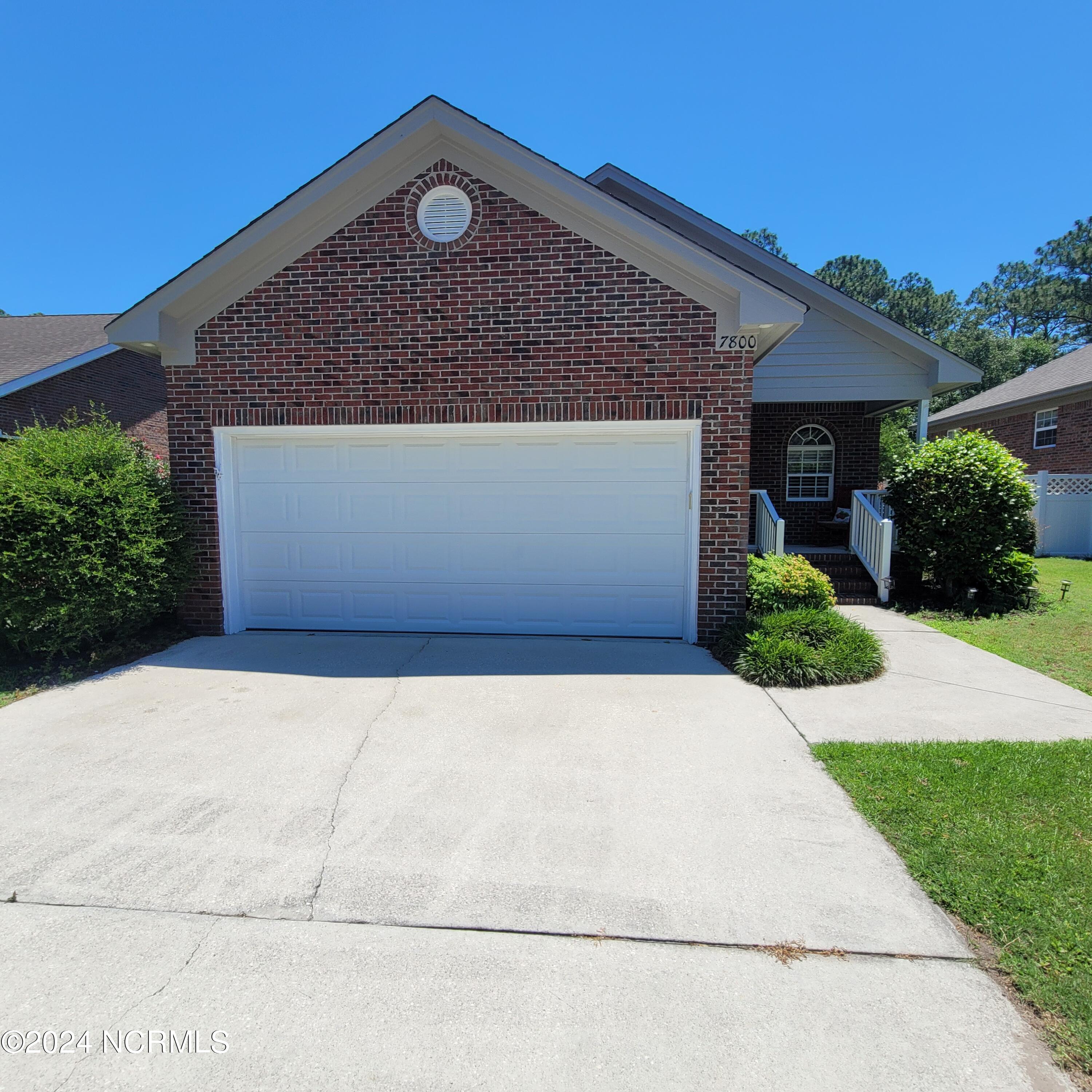 7800 Cypress Island Drive Property Photo 1