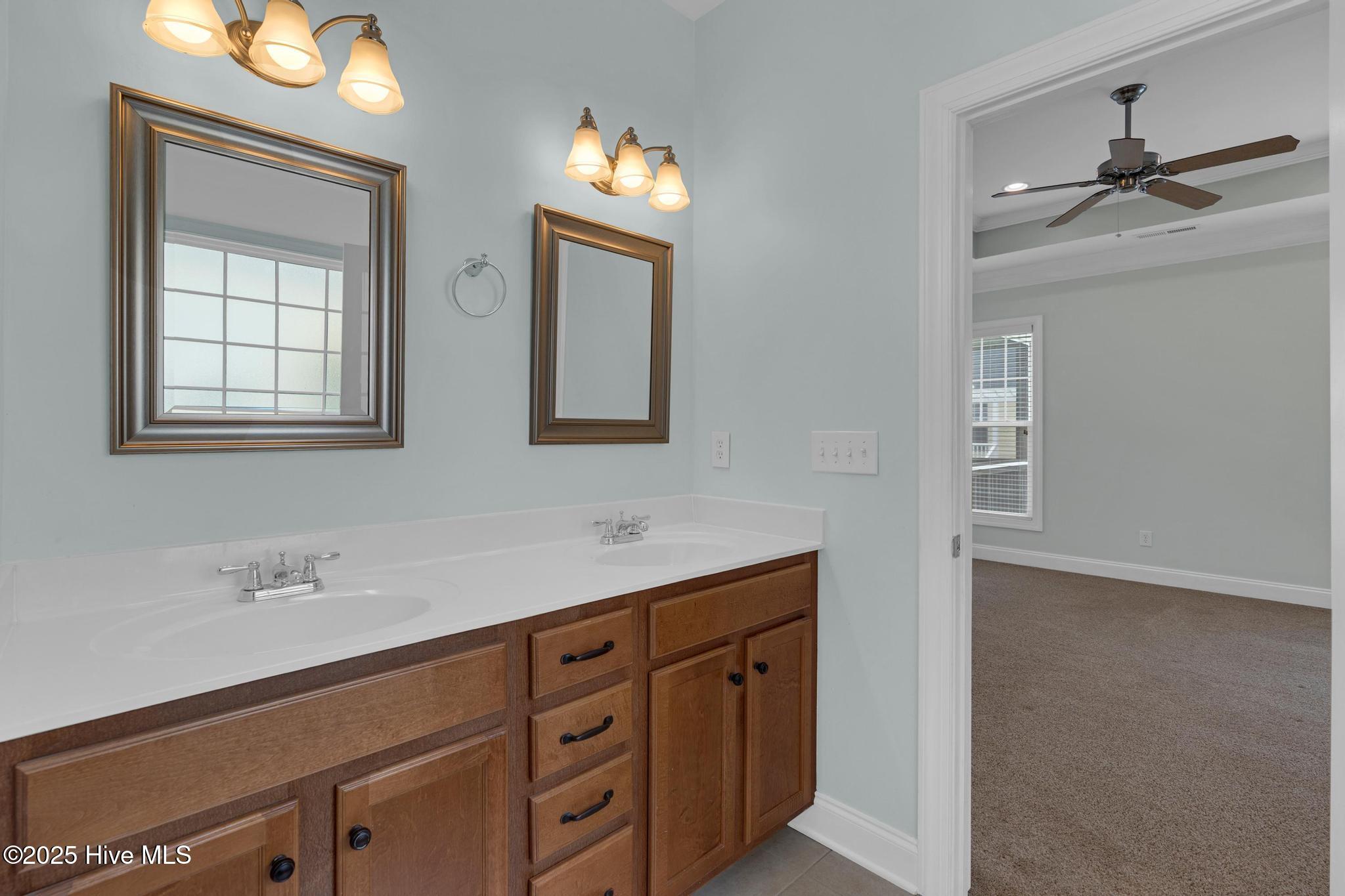 3918 Meeting Place Place Property Photo 21