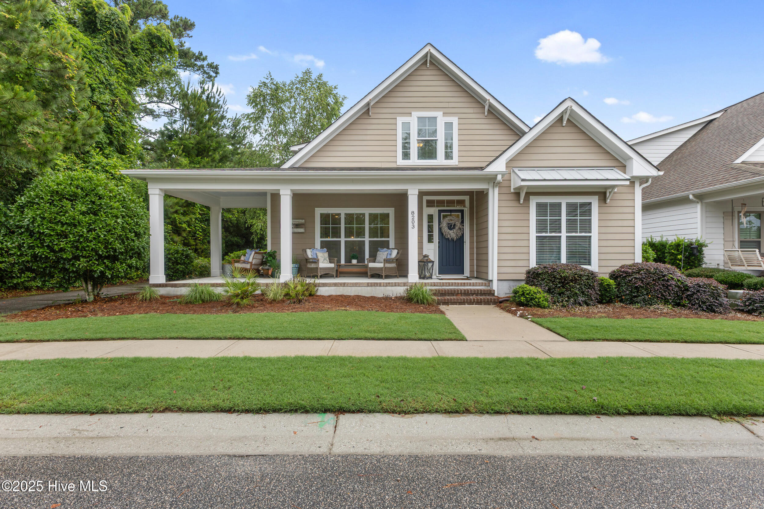 8203 Brays Drive Property Photo 1