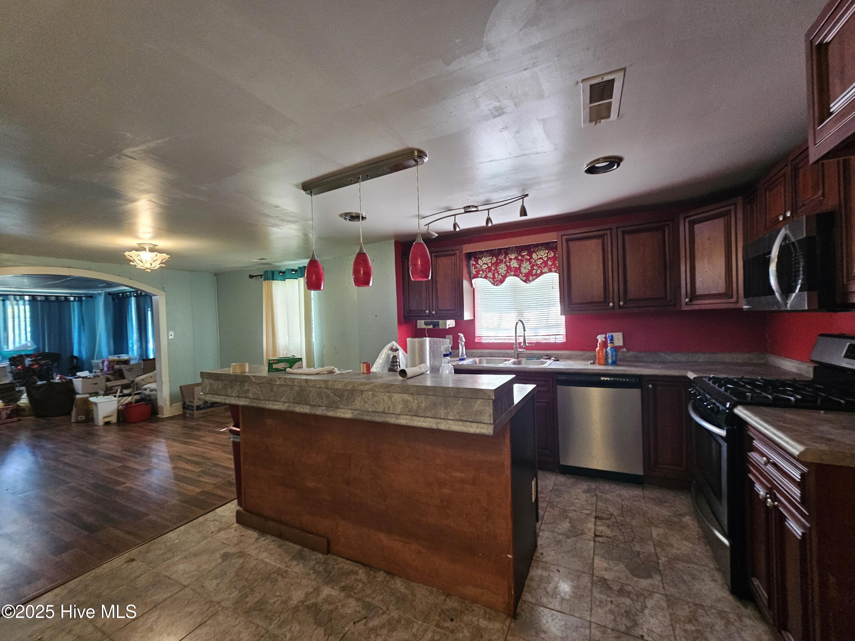 206 & 208 Parsley Street Property Photo 35