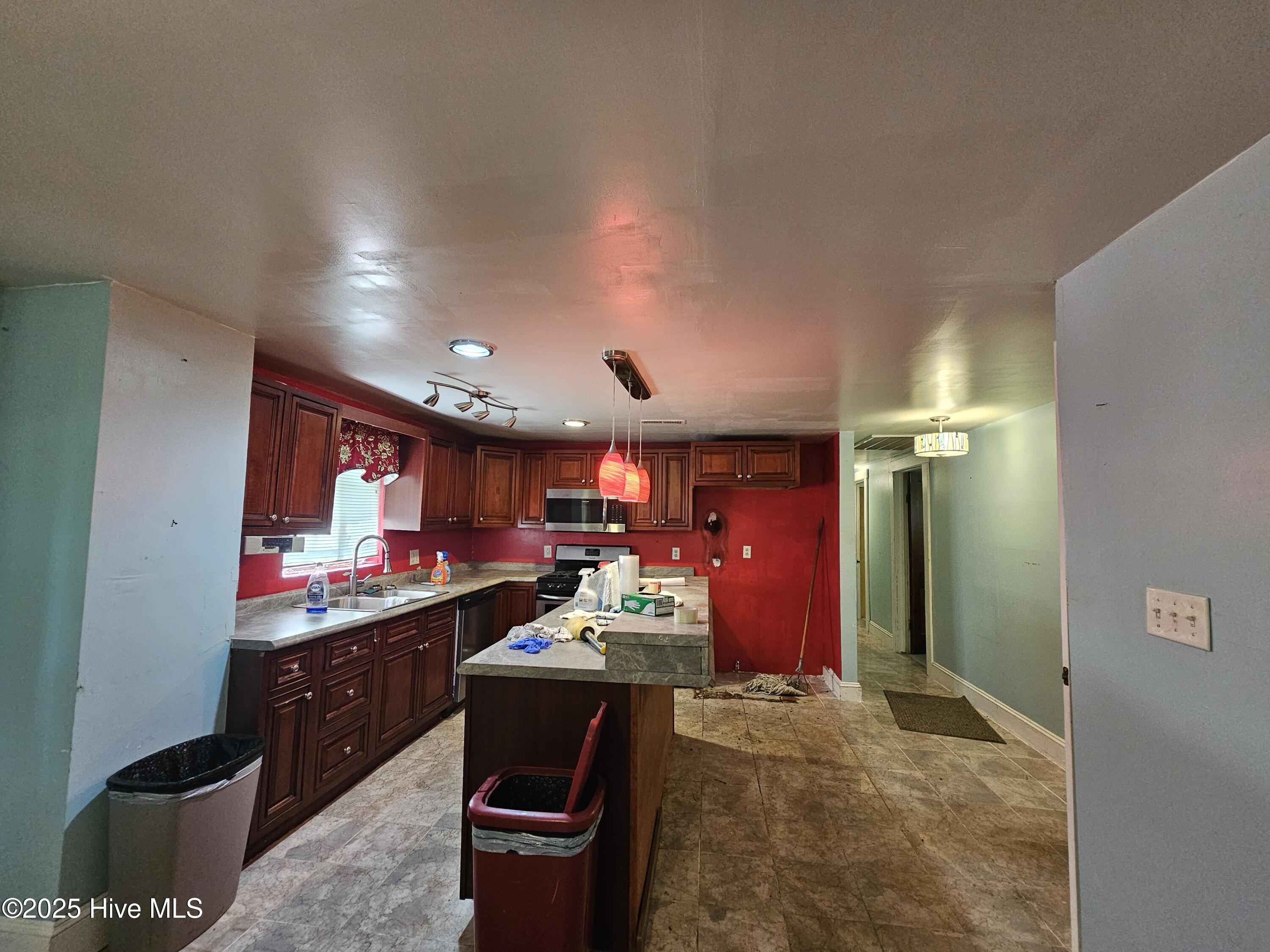 206 & 208 Parsley Street Property Photo 45