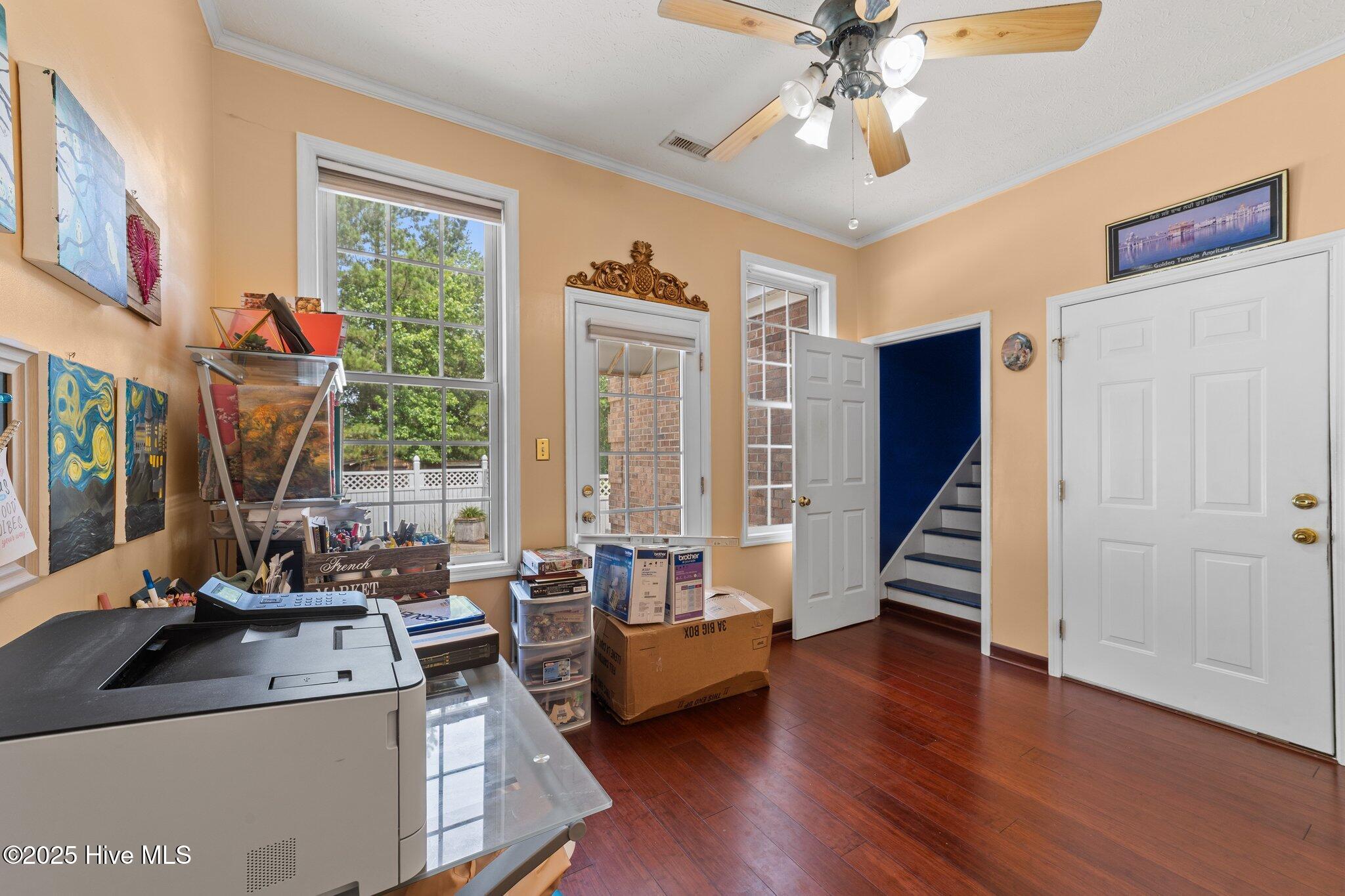 20470 Seven Creeks Highway Property Photo 33
