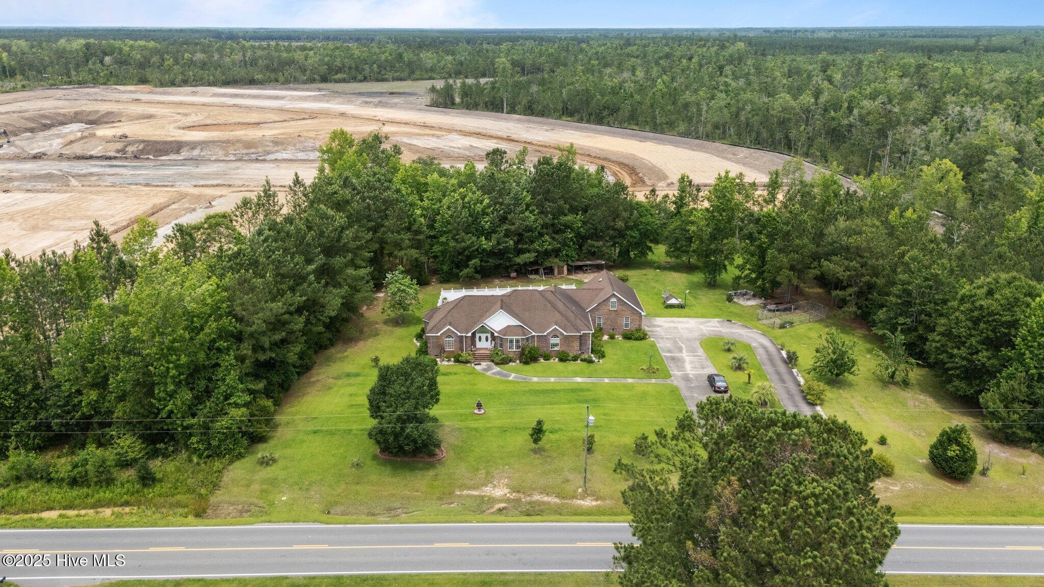 20470 Seven Creeks Highway Property Photo 55