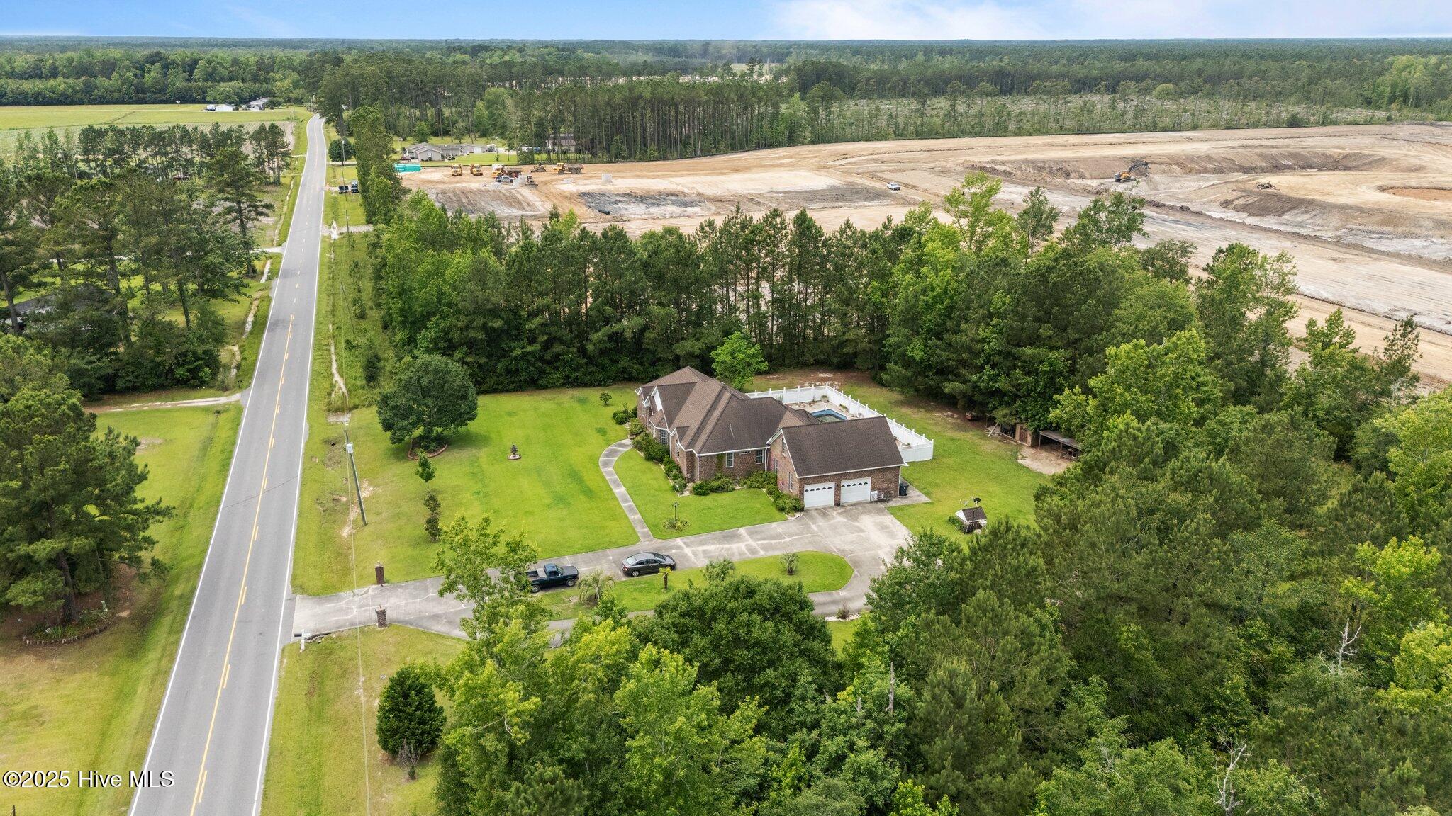 20470 Seven Creeks Highway Property Photo 60