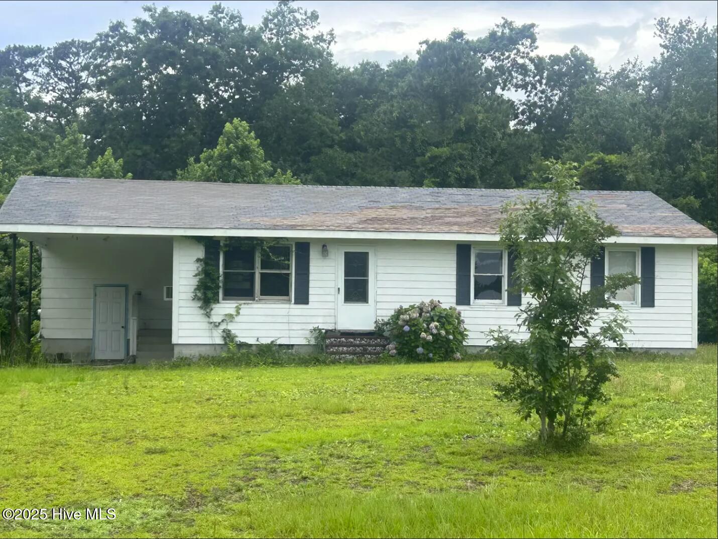 306 Bond Lane Property Photo 1