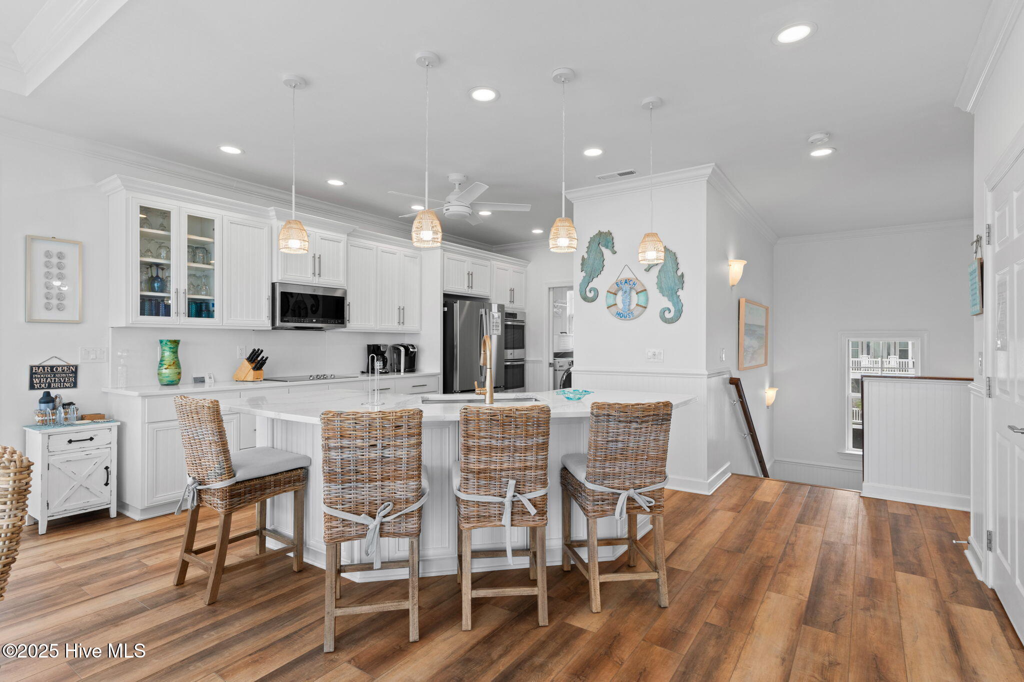 328 E First Street Property Photo 33