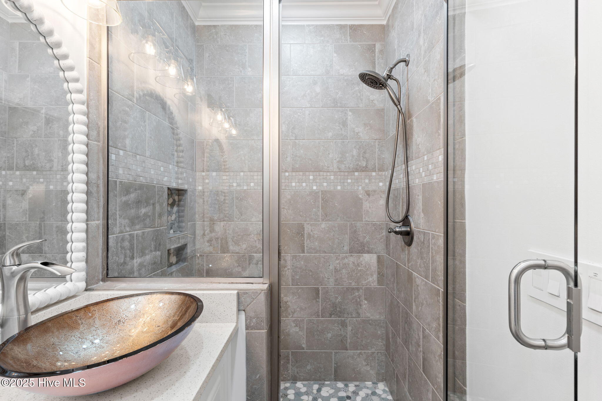 328 E First Street Property Photo 51