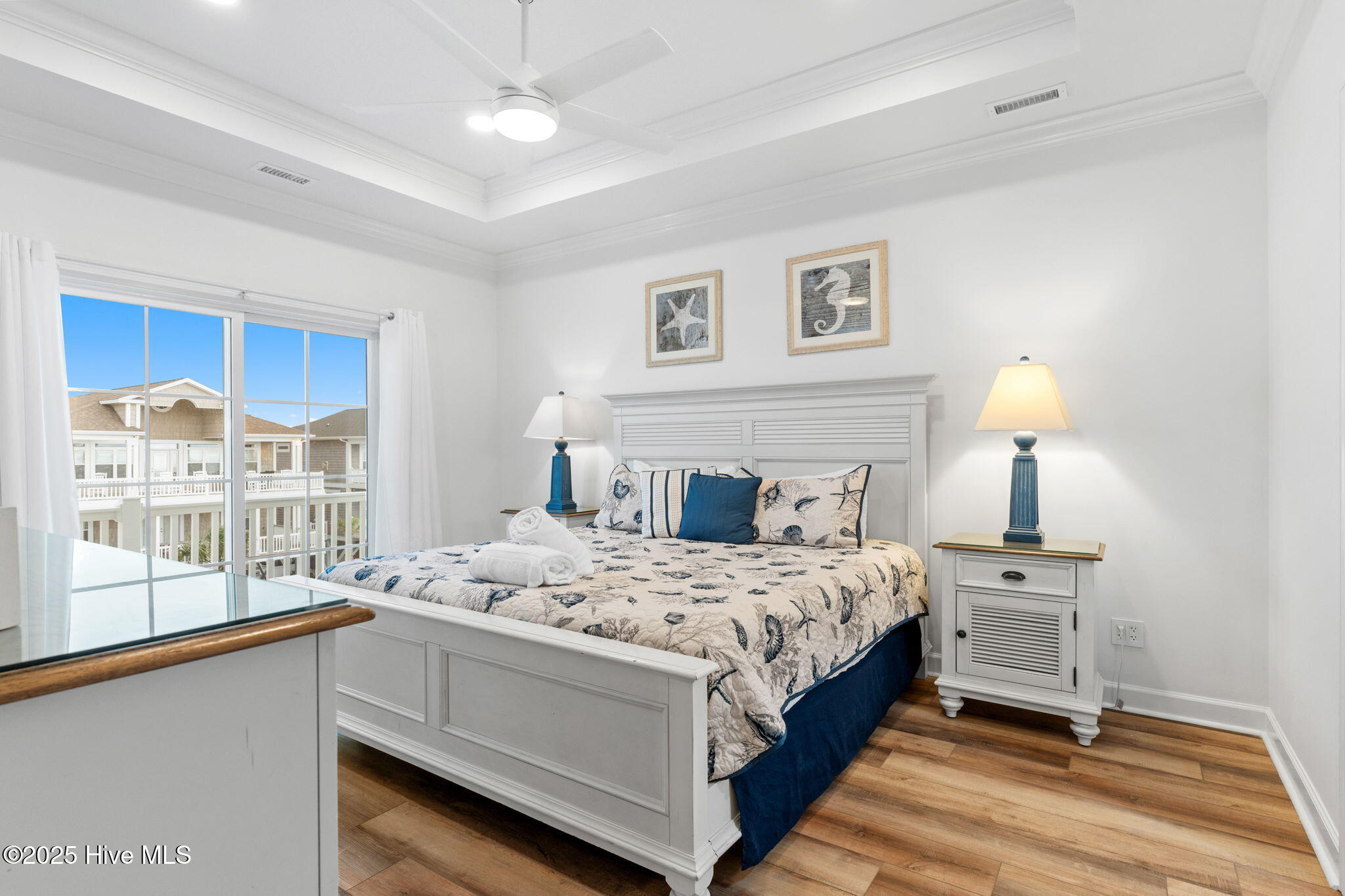 328 E First Street Property Photo 52