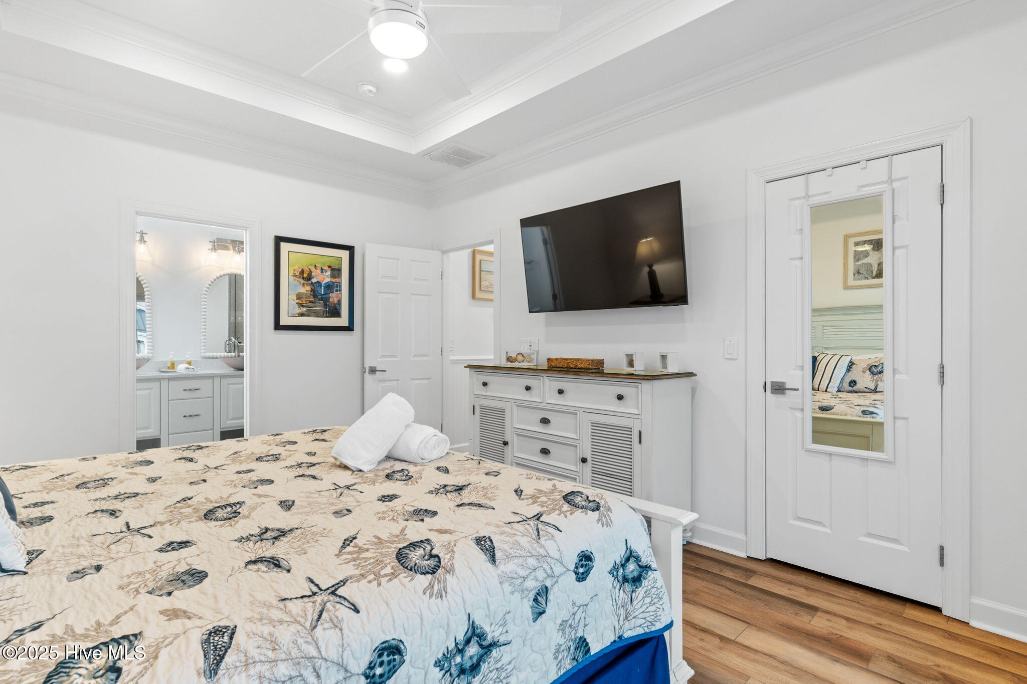 328 E First Street Property Photo 53