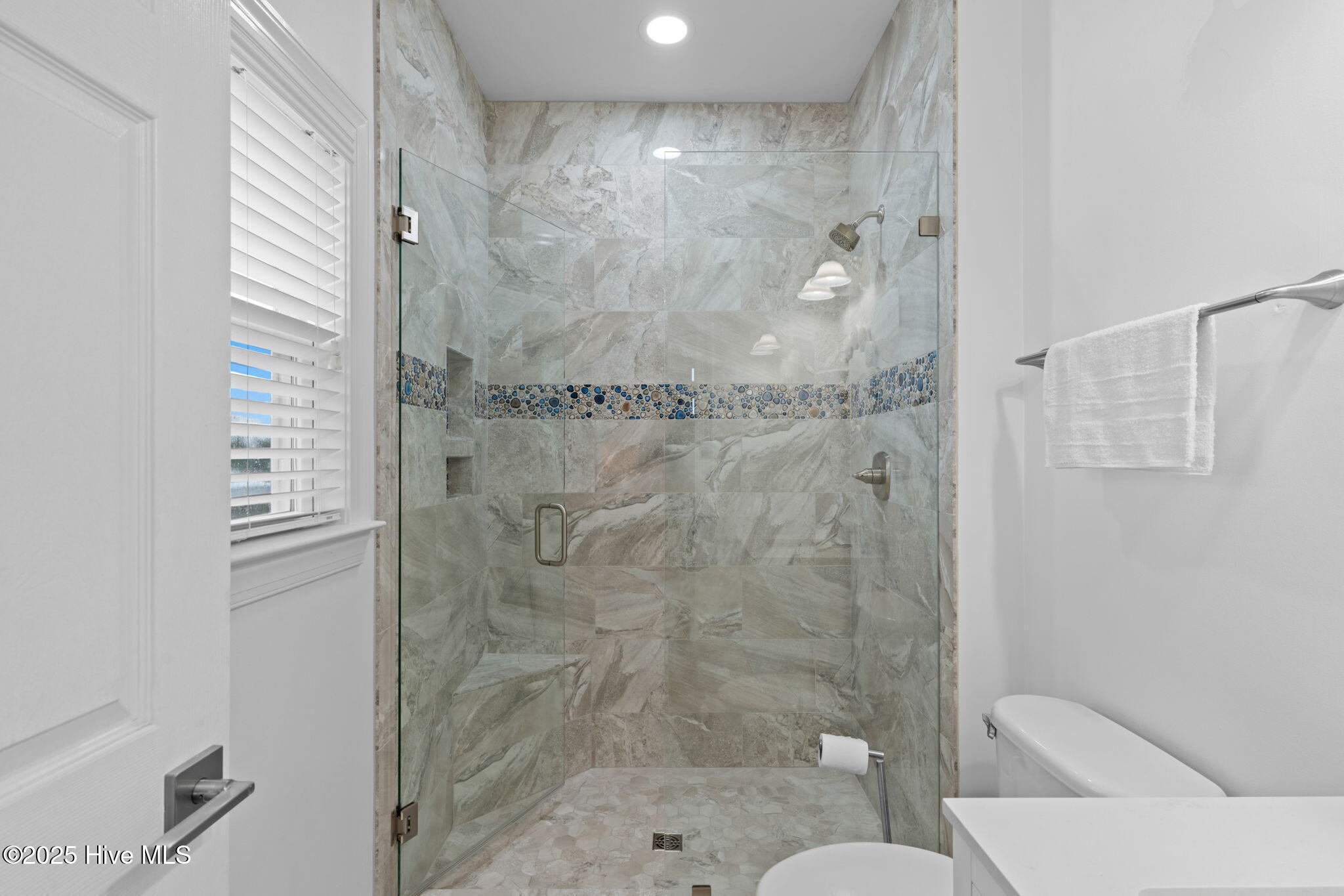 328 E First Street Property Photo 69