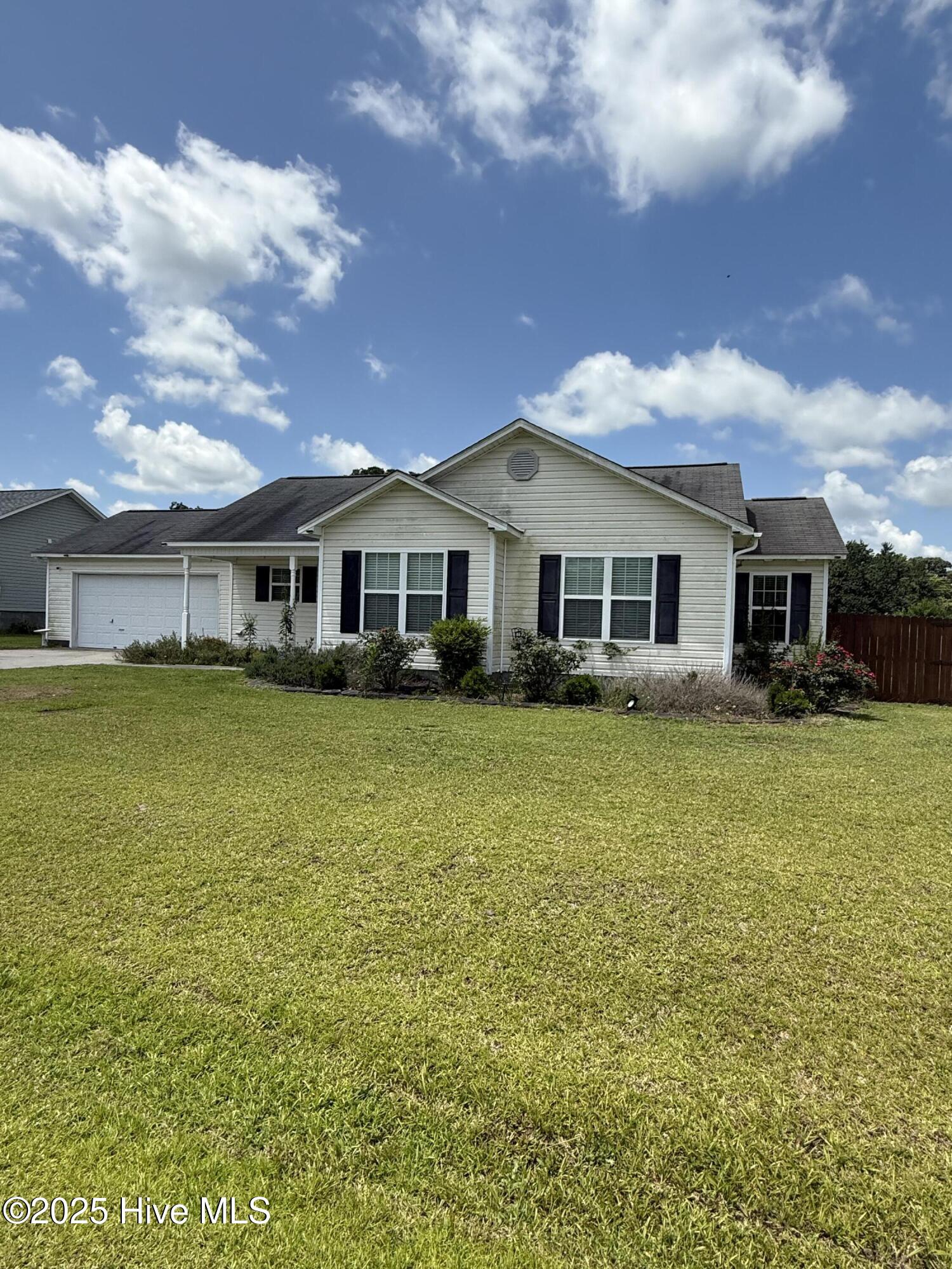 102 Harmony Way Property Image