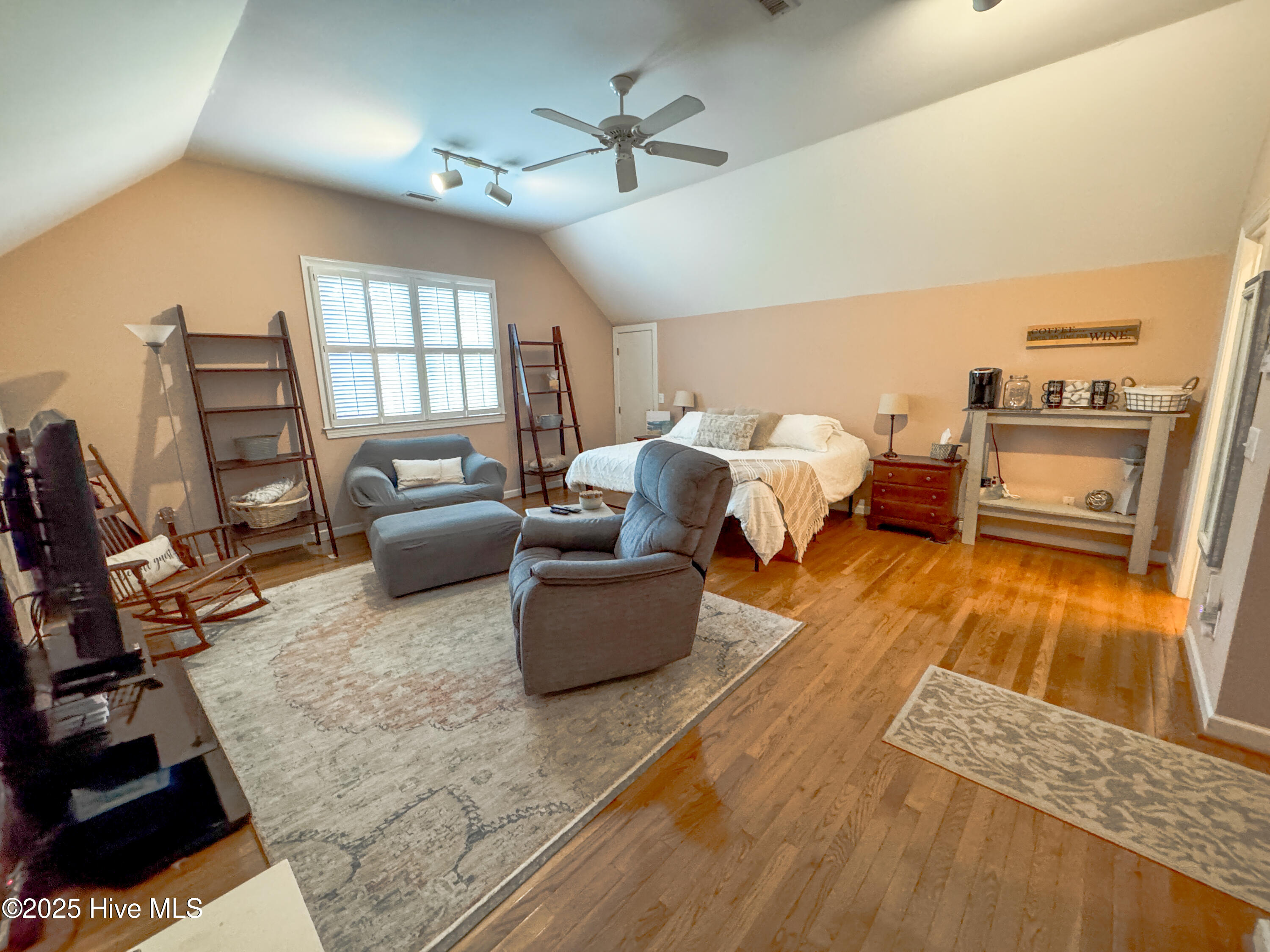 4725 Wedgefield Drive Property Photo 37