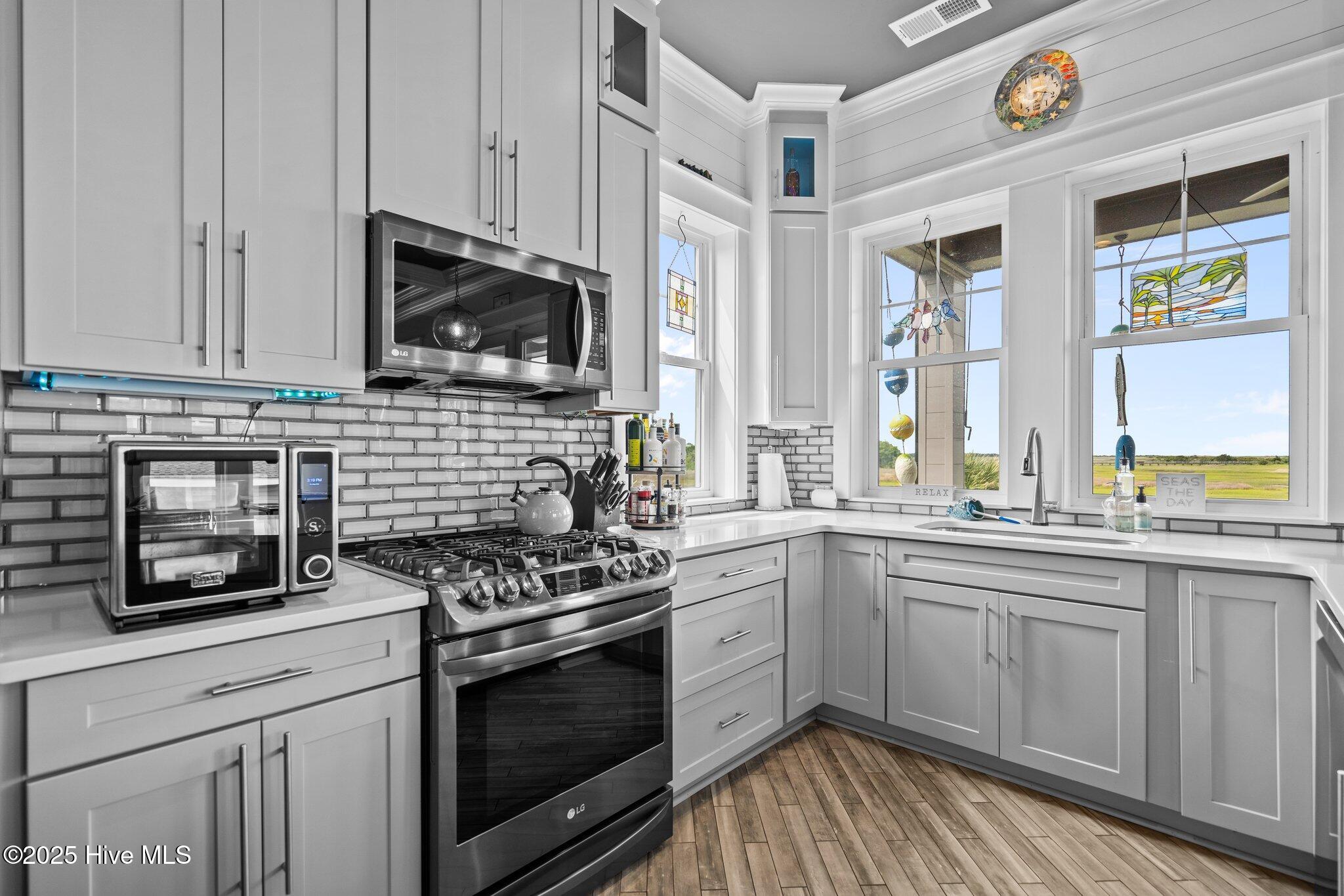 112 Virginia Avenue Property Photo 18
