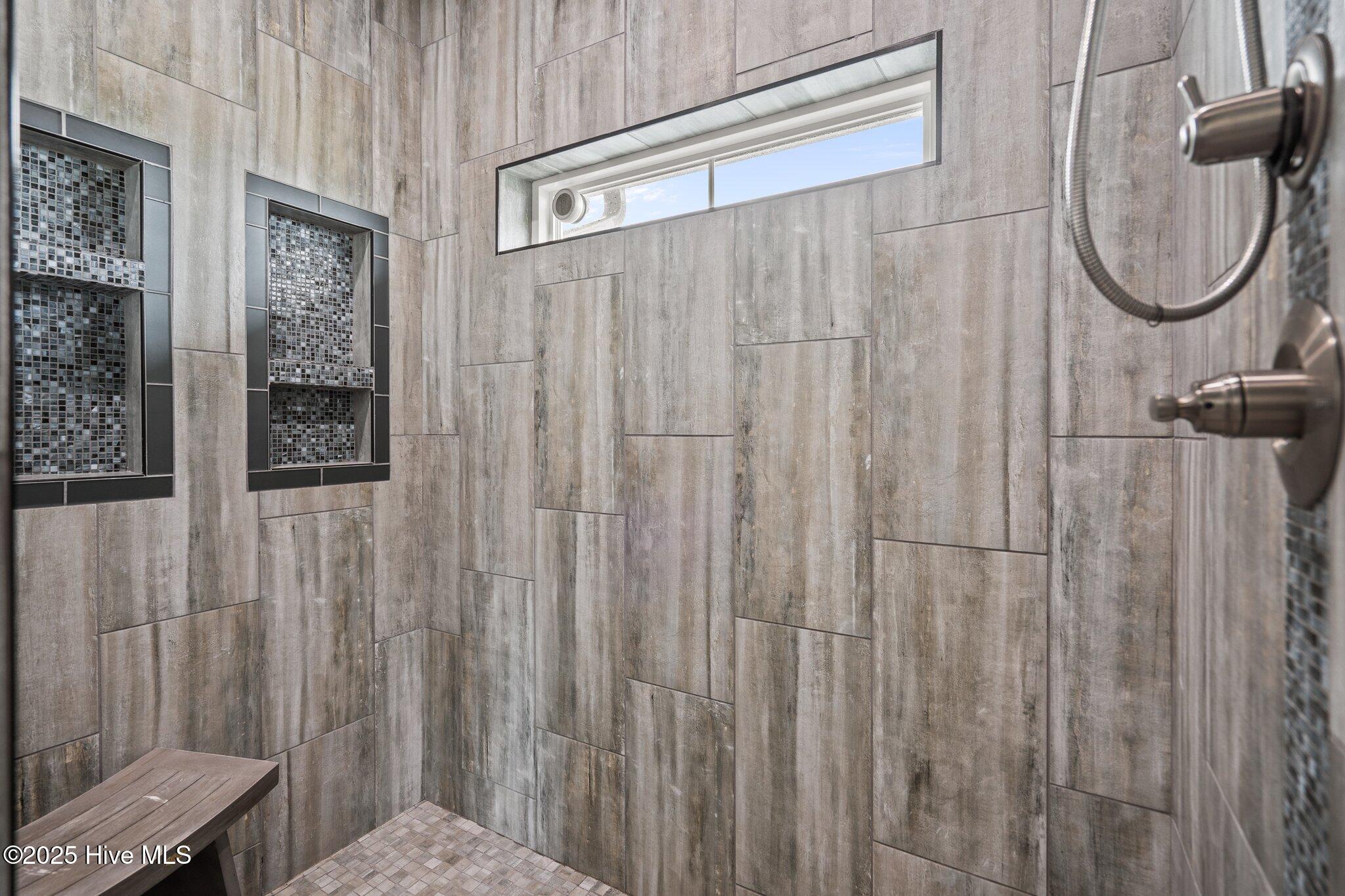 112 Virginia Avenue Property Photo 38