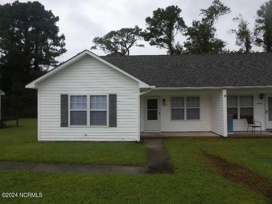 1018 Wesley Lane B Property Photo 1