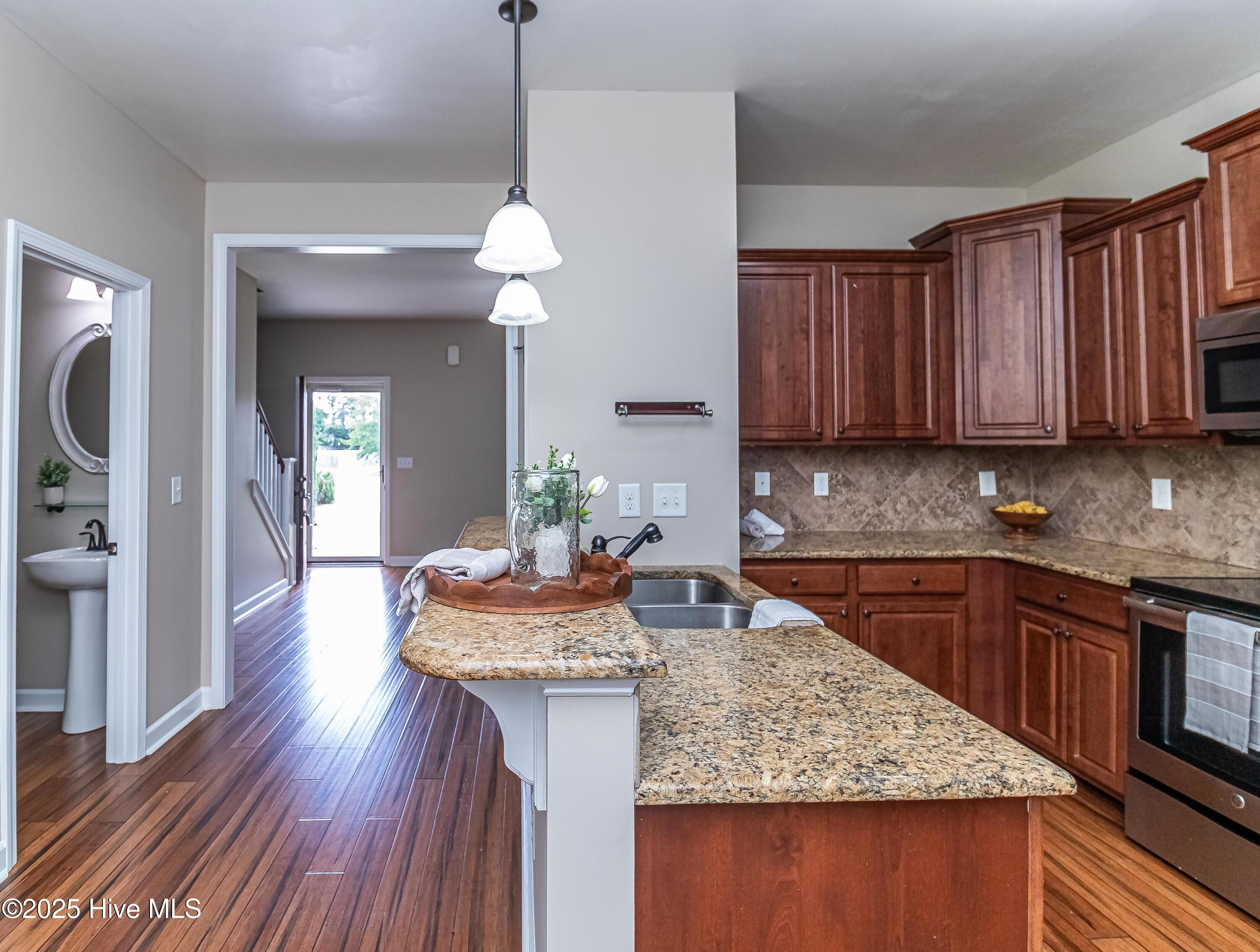 107 Madalyn Court Property Photo 13