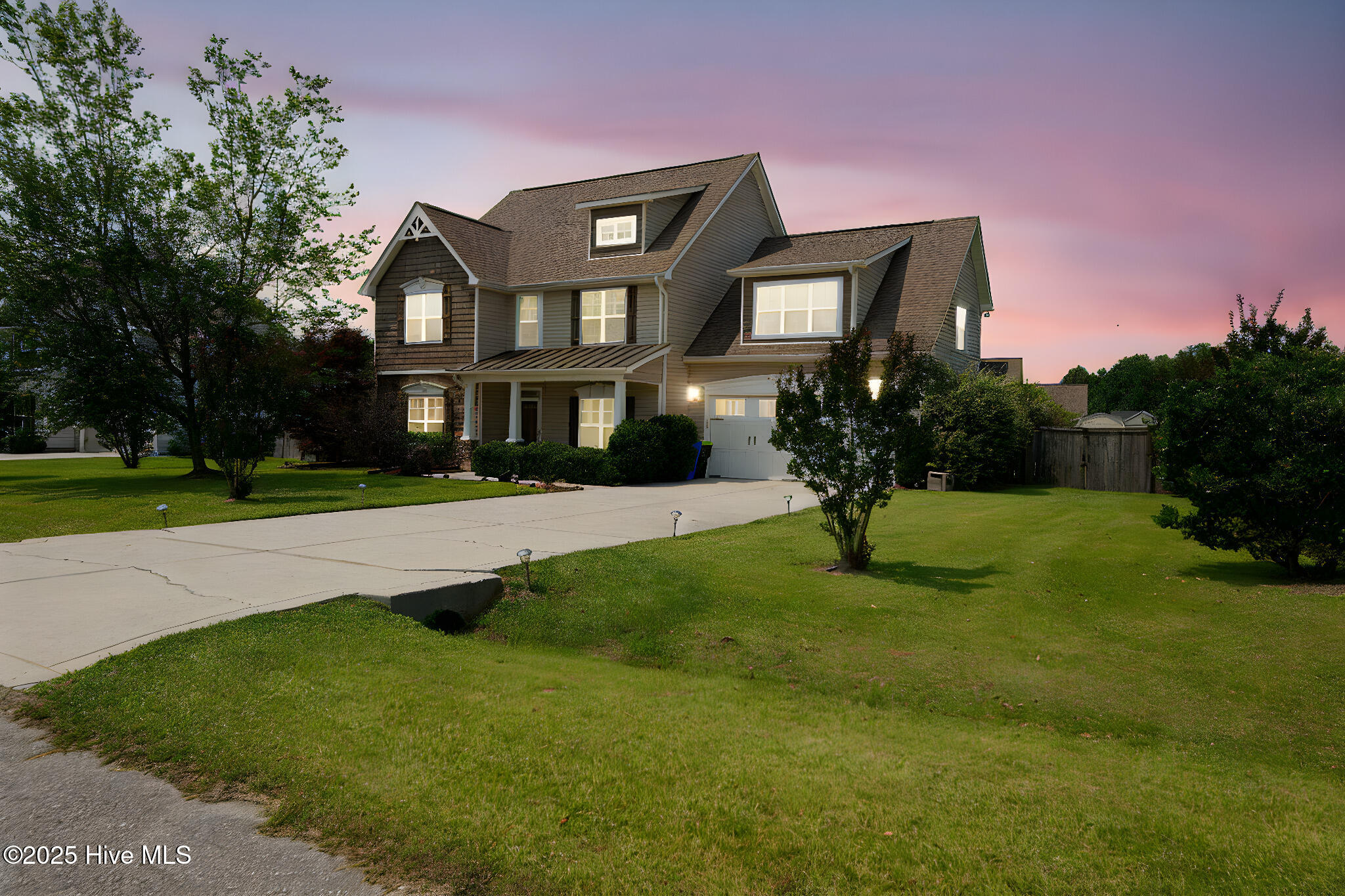 403 Grey Squirrel Court Property Photo 1