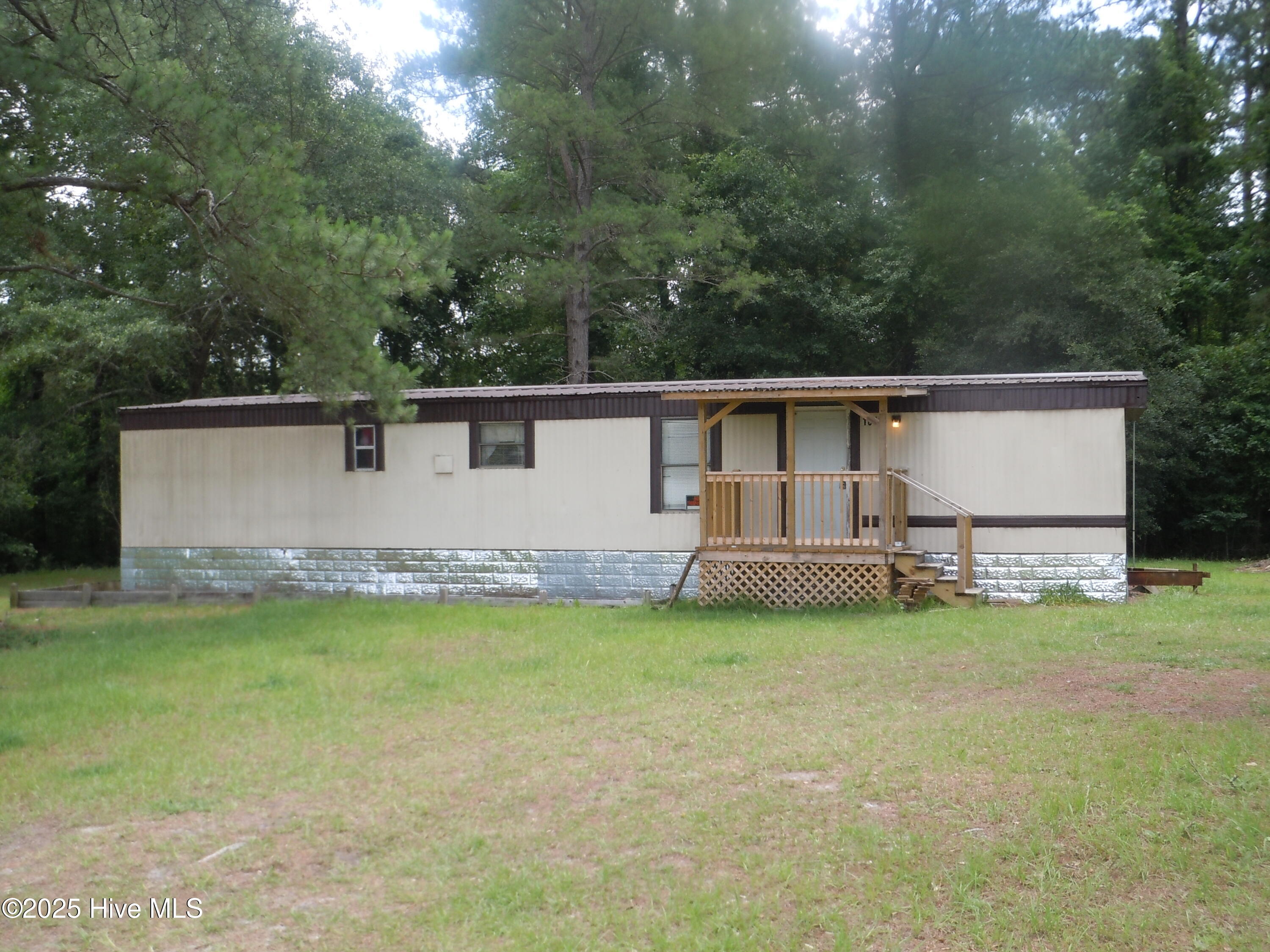 1810 Shug Norris Road Property Photo 1