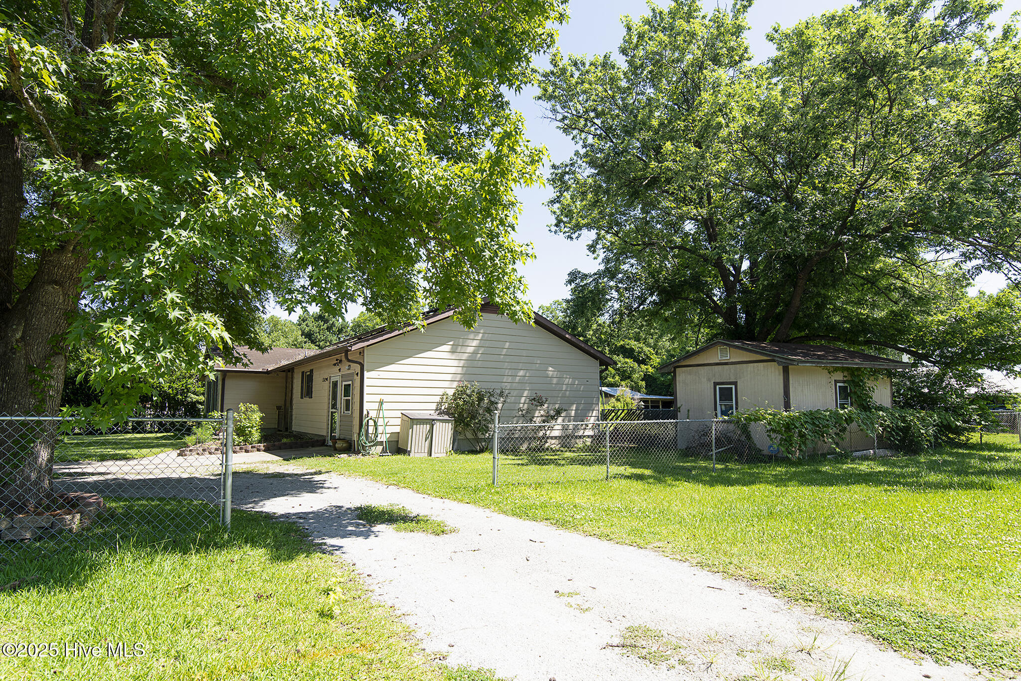 1342 Old Maplehurst Rd Road Property Photo 19