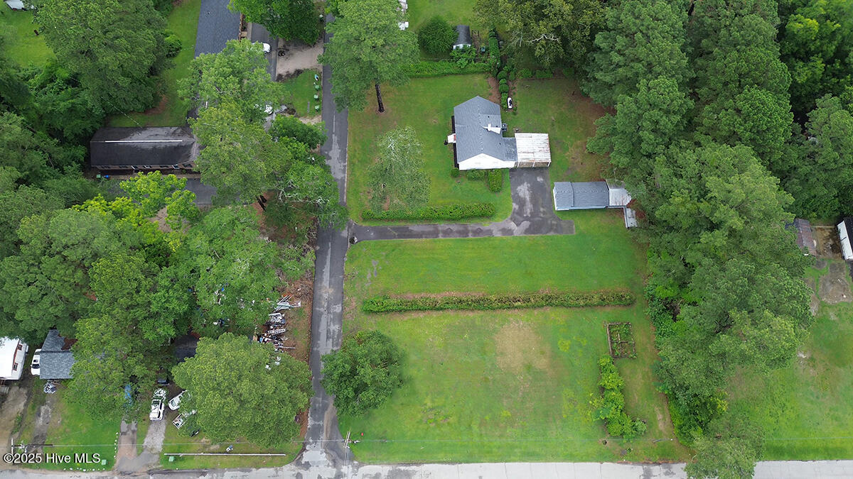 309 Mcgwigan Street Property Photo 9