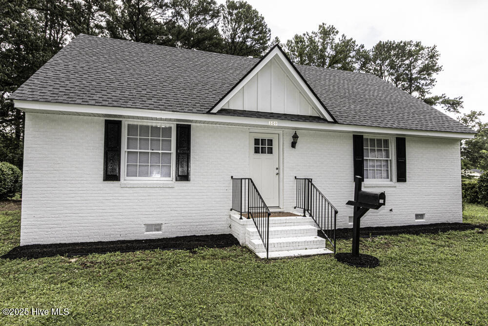 309 Mcgwigan Street Property Photo 13