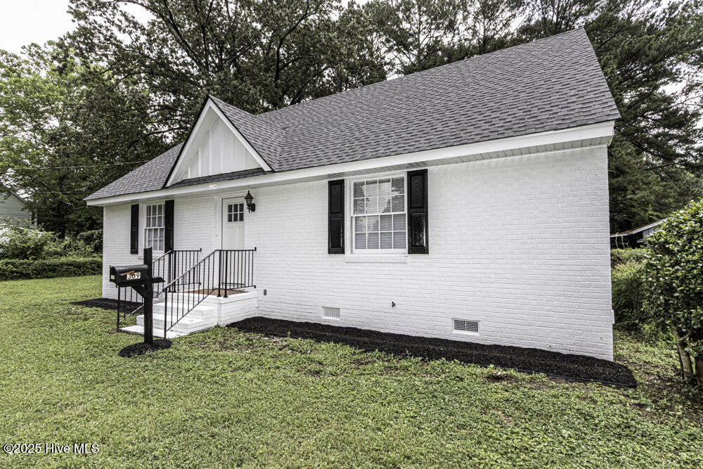 309 Mcgwigan Street Property Photo 14