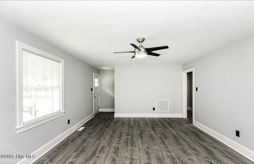 309 Mcgwigan Street Property Photo 27
