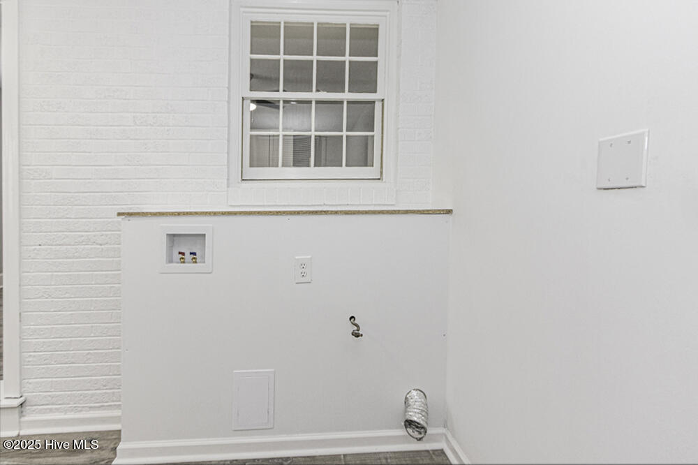 309 Mcgwigan Street Property Photo 41