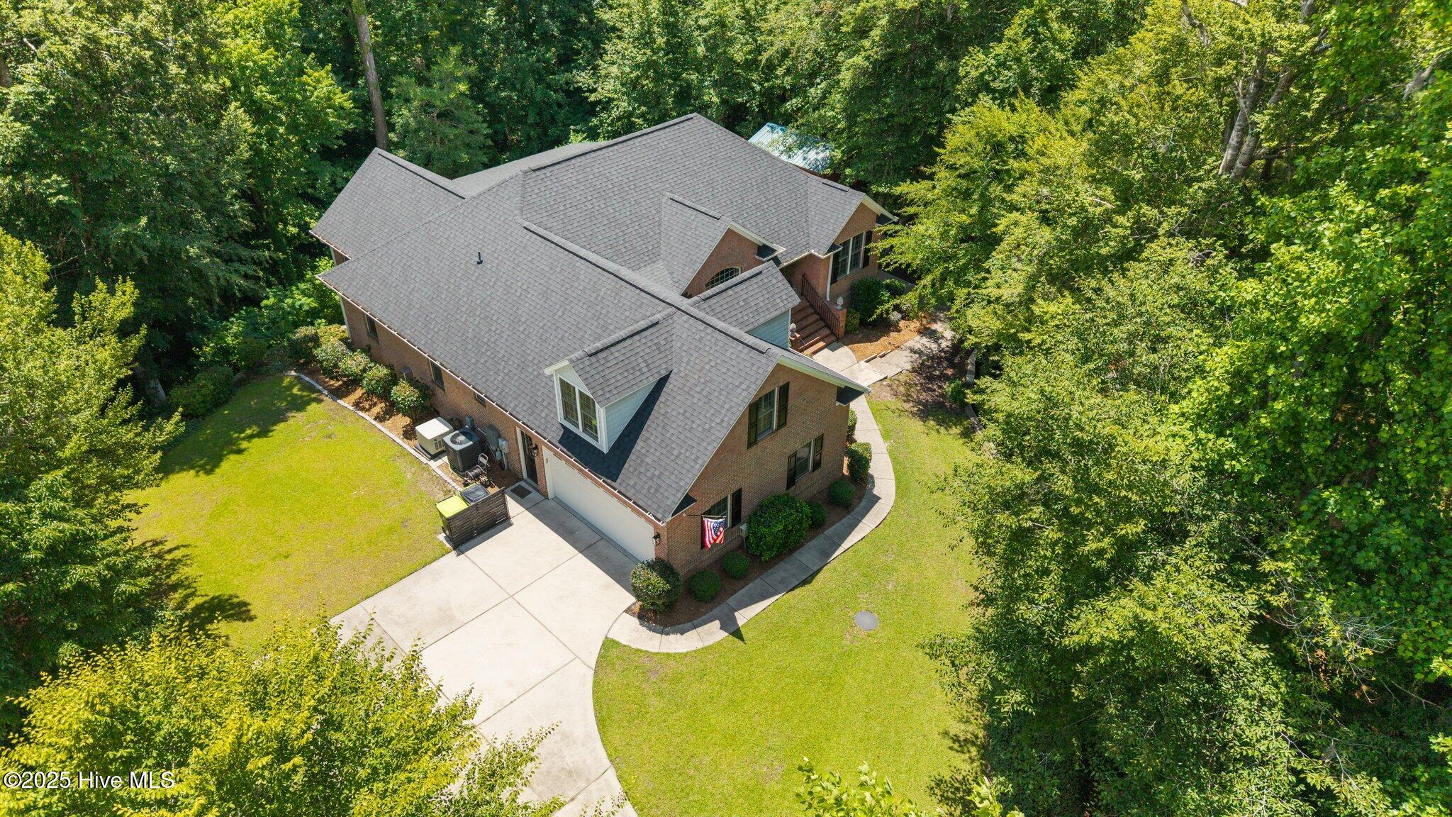 118 Tremayne Drive Property Photo 40