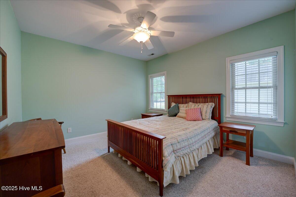 100 Knollwood Court Property Photo 27